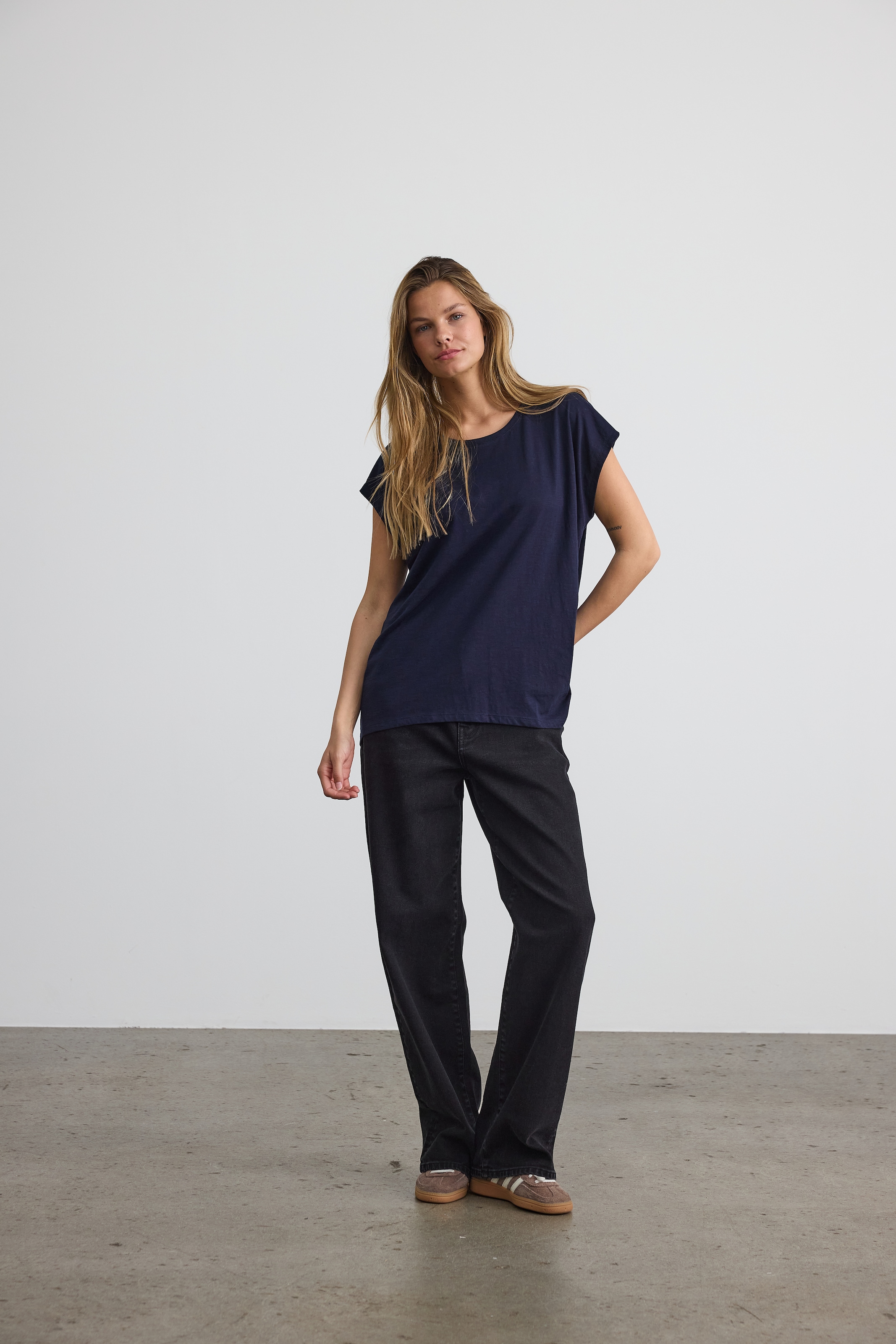 Noisy may Kurzarmshirt »NMMATHILDE S/S LOOSE LONG TOP NOOS« Baumwollmischung, relaxed fit