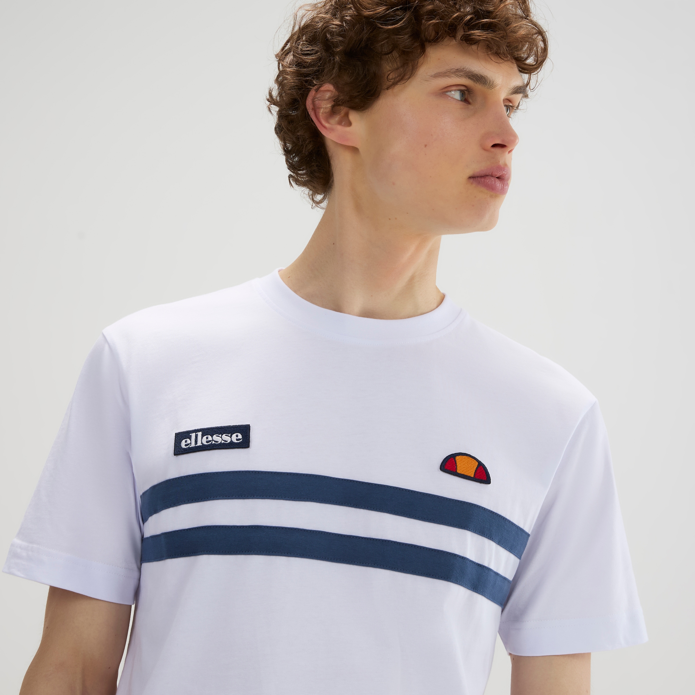 Ellesse T-Shirt »VENIRE TEE« Kurzarm, mit Rundhalsausschnitt, aus Baumwolle, normale Länge