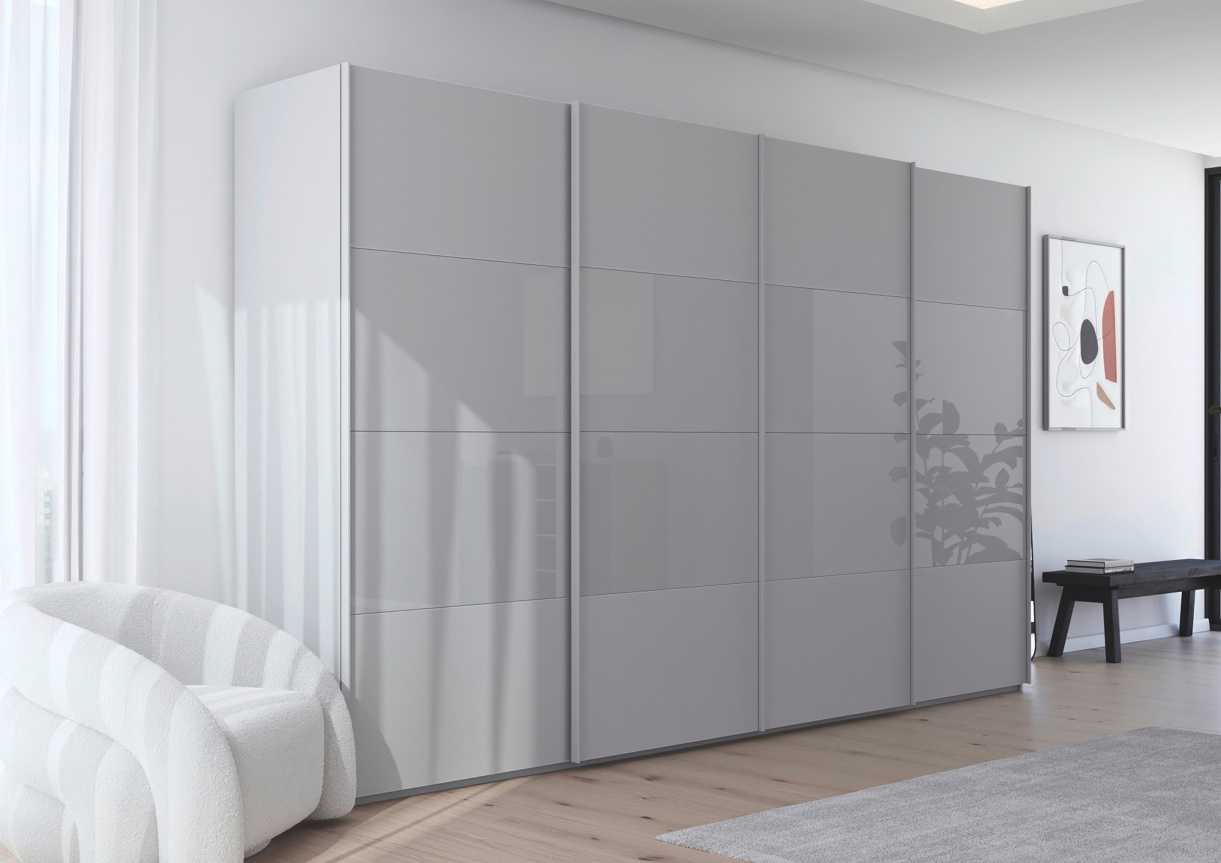 rauch Schwebetürenschrank »Kleiderschrank Schrank Garderobe Schlafzimmerschrank SCALE-FYRA«, edle Türen viergeteilt Glas matt/glänzend viele Farben MADE IN GERMANY
