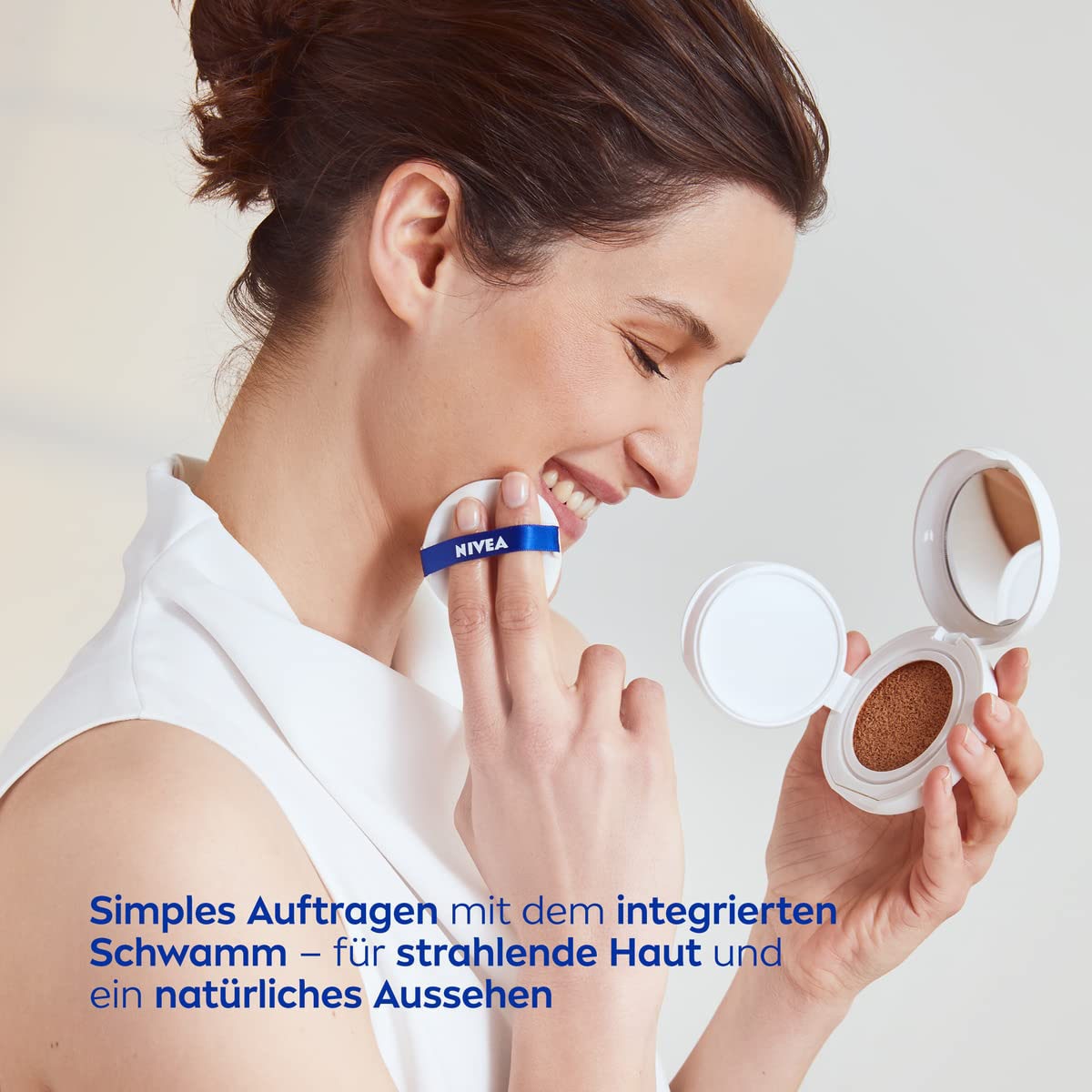 Nivea Foundation »CELLULAR Expert Finish 3in1 Pflege Cushion«