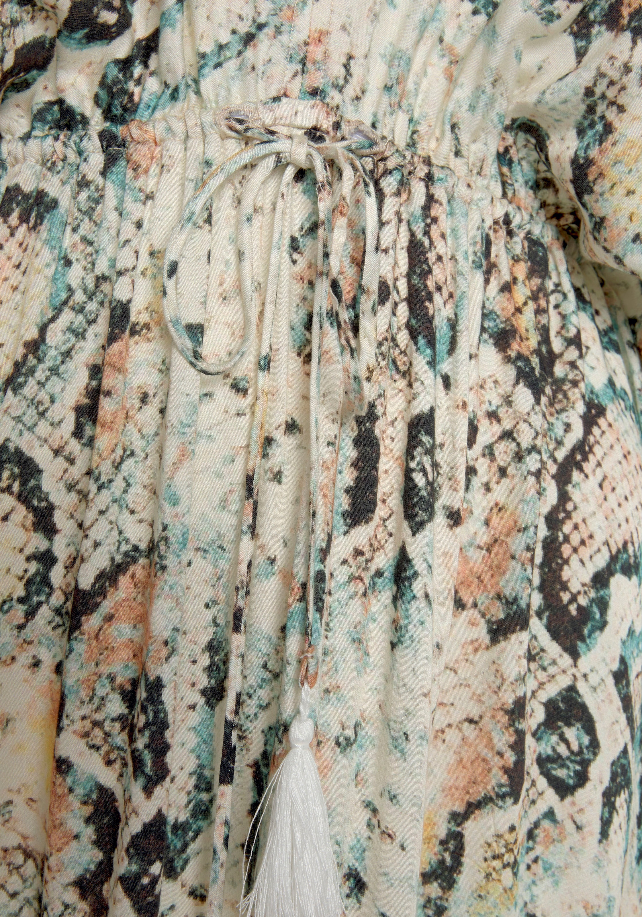Buffalo Maxikleid, mit Schlangenmuster und V-Ausschnitt, Sommerkleid, causal-chic