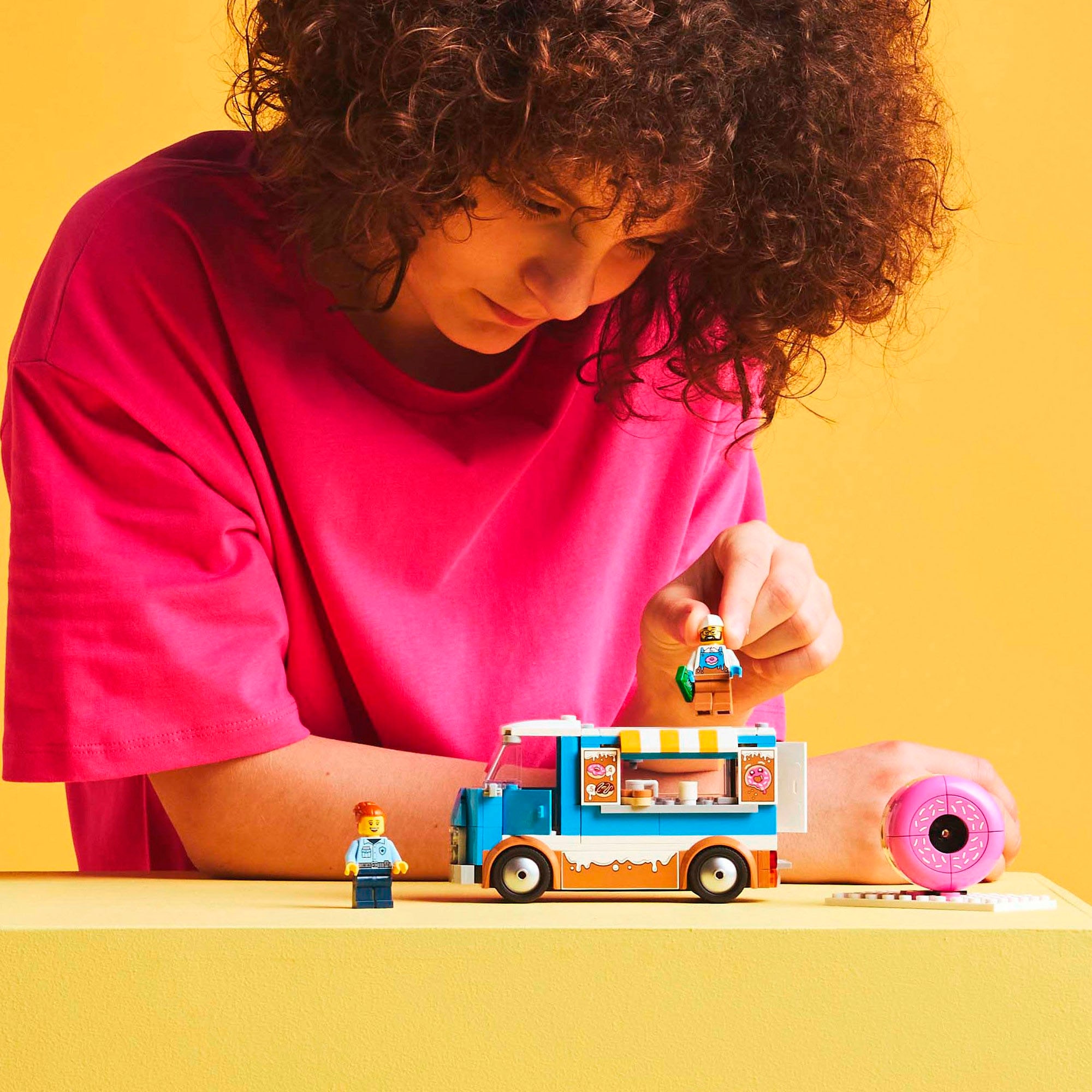 LEGO® Konstruktionsspielsteine »Donut Truck (60452), LEGO City«, (196 St.), Made in Europe