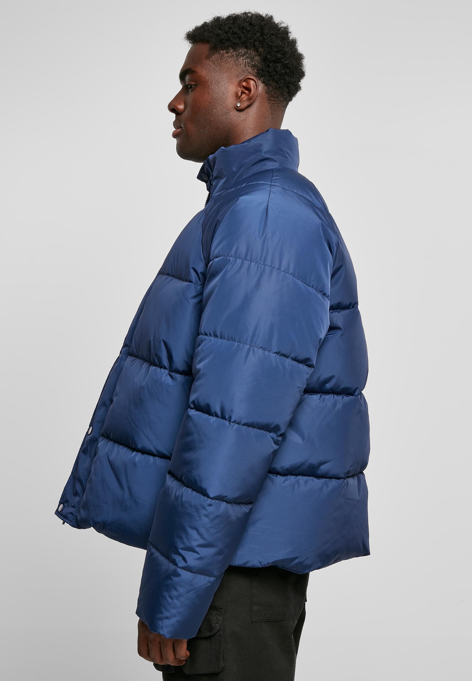 URBAN CLASSICS Winterjacke »Urban Classics Herren Raglan Puffer Jacket« 1 Stk. tlg. ohne Kapuze