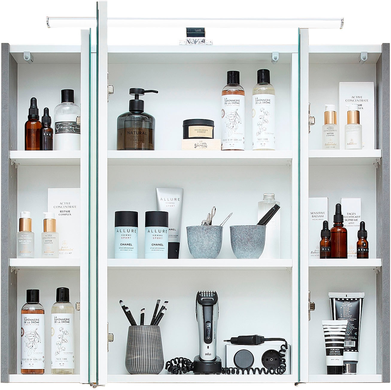 Saphir Badezimmerspiegelschrank »Quickset 945 Badschrank, 3 Spiegeltüren, 6 Einlegeböden, 80 cm breit«, inkl. LED-Beleuchtung, Türdämpfer, Schalter-/Steckdosenkombination