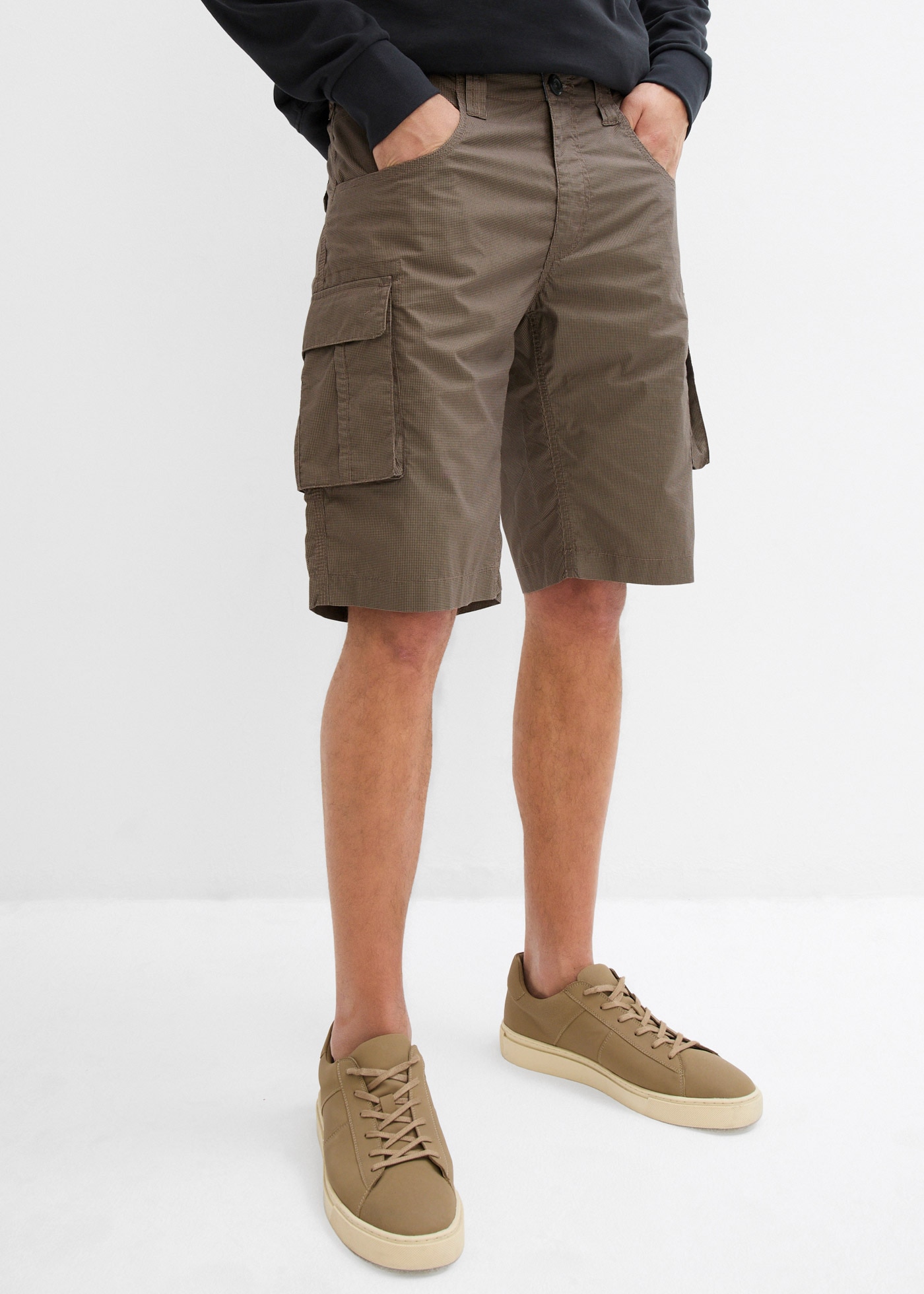 bonprix Cargobermudas  aus Baumwolle, Relaxed Fit, mit Minimalmuster, im Casual Stil