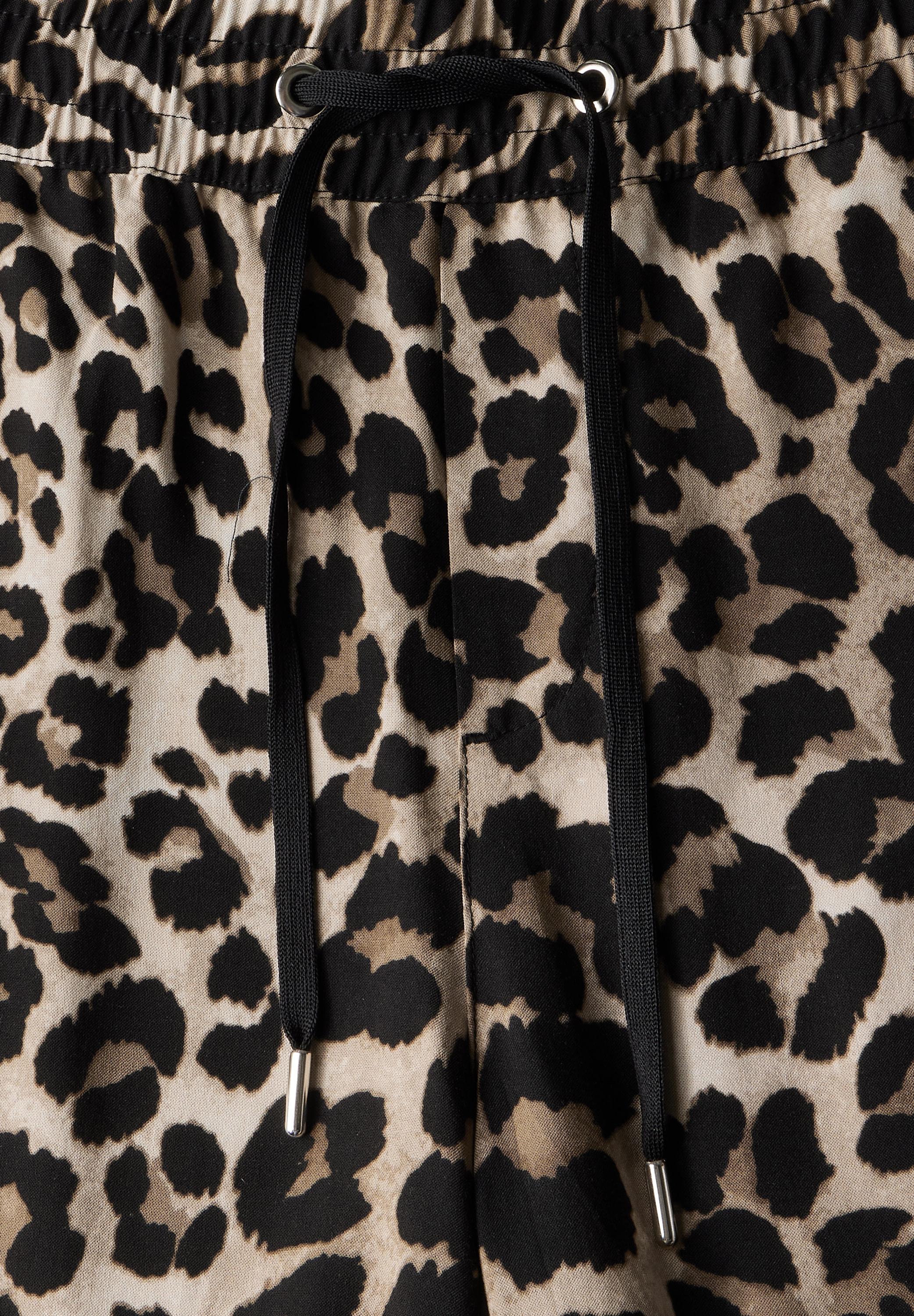 STREET ONE Stoffhose »Style Emee«  Sommerhose mit elastischem Bund und Tunnelzug, mit grafischem Muster