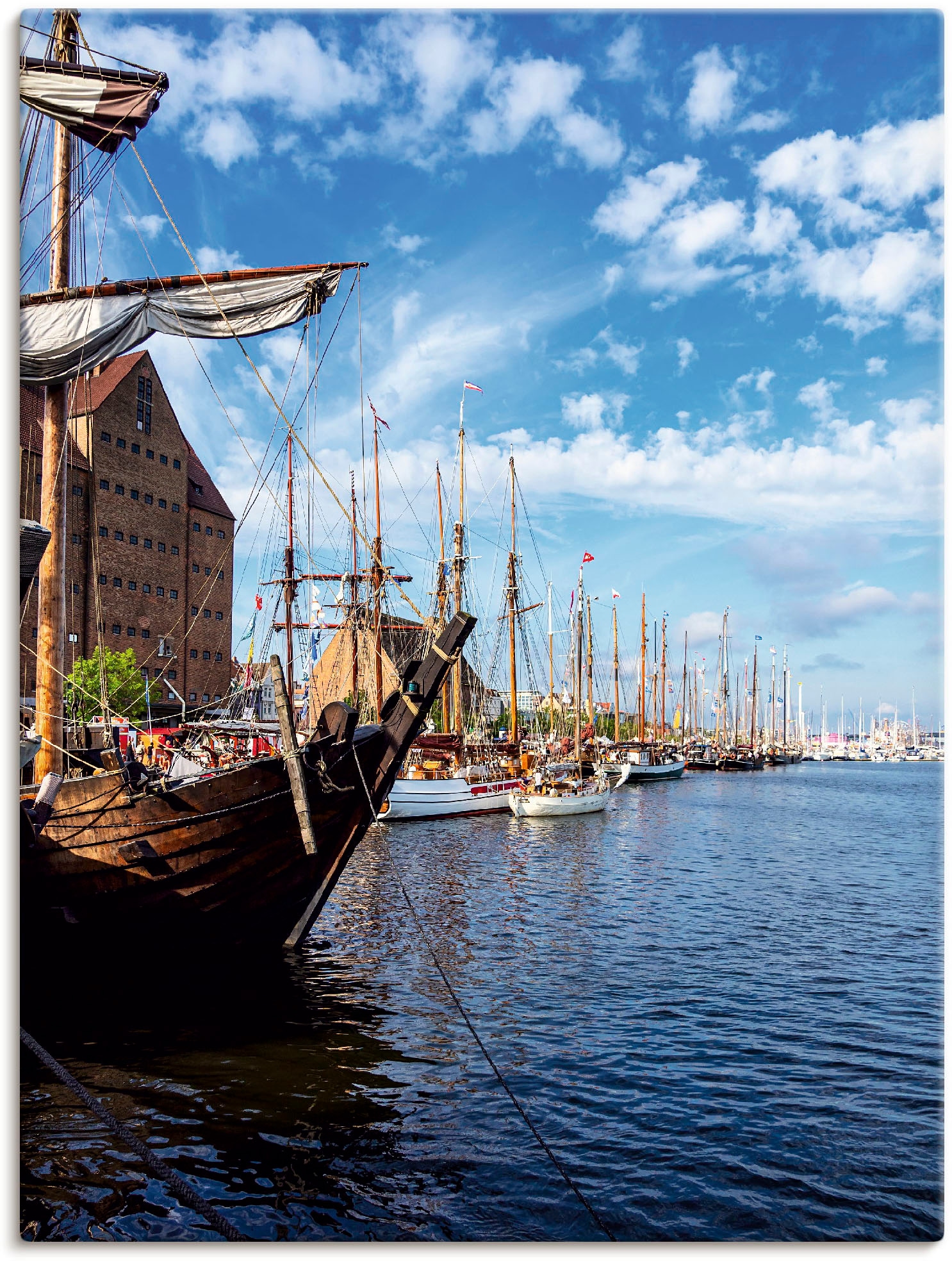 bestellen Bilder Wandaufkleber Schiffen, auf Rostock«, oder versch. Leinwandbild, Raten St.), in Wandbild & (1 »Segelschiffe Poster Artland auf Alubild, von Warnow als Größen Booten