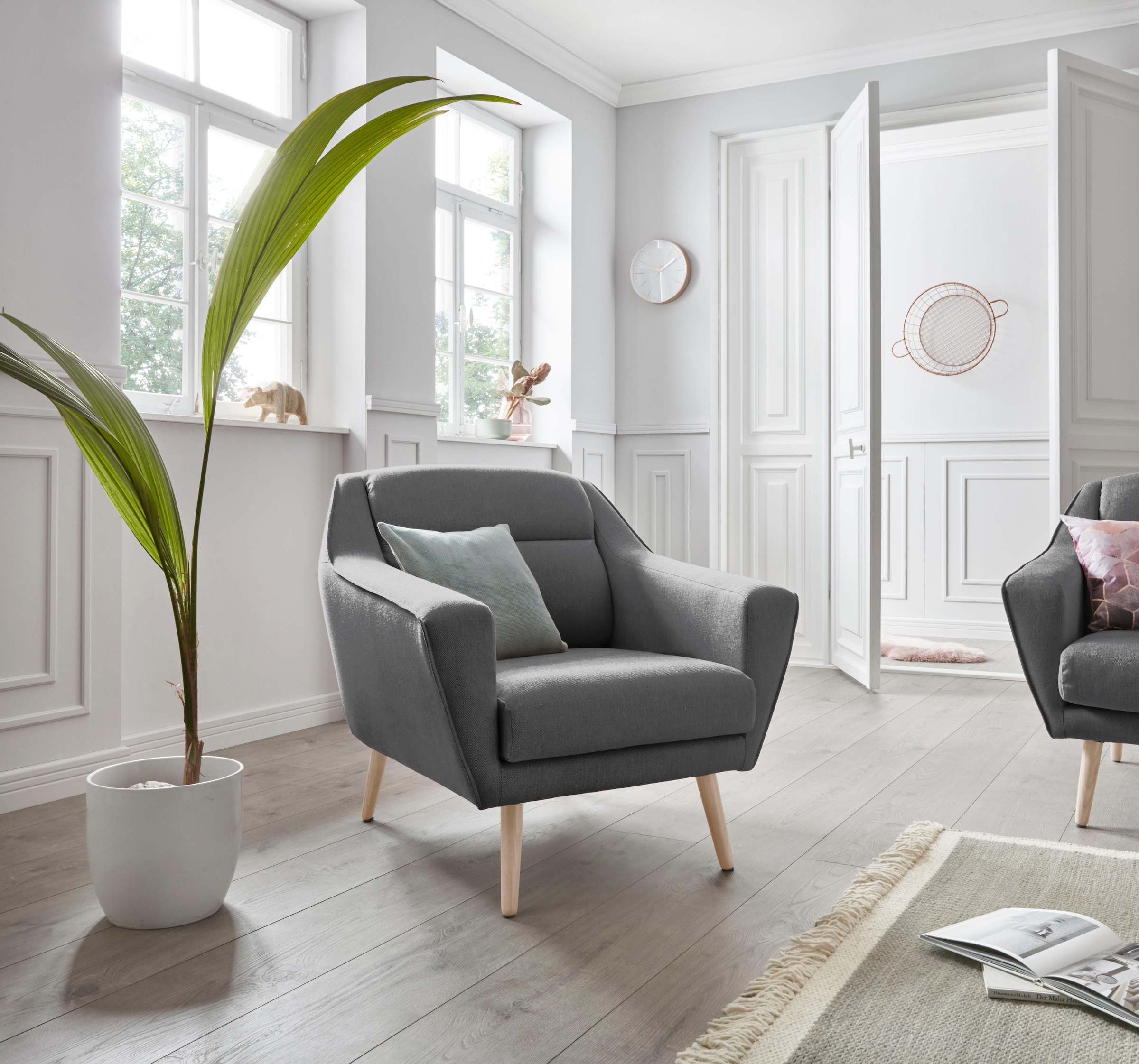 OTTO home Sessel »Bille« mit Naht im Rückenkissen und Eiche-Beinen, Design günstig online kaufen