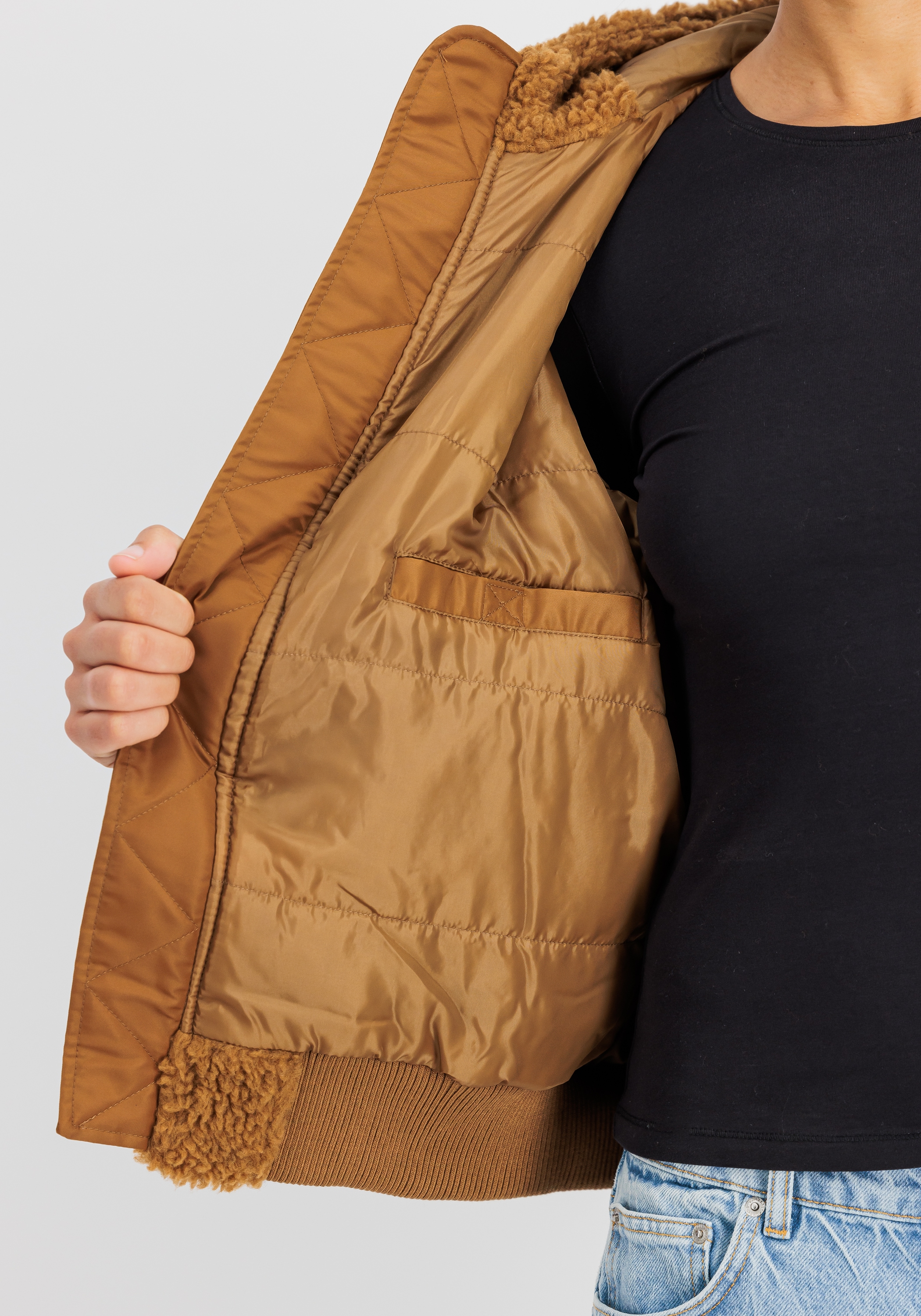 Alpha Industries Bomberjacke »Alpha Industries Women - Bomber Jackets«