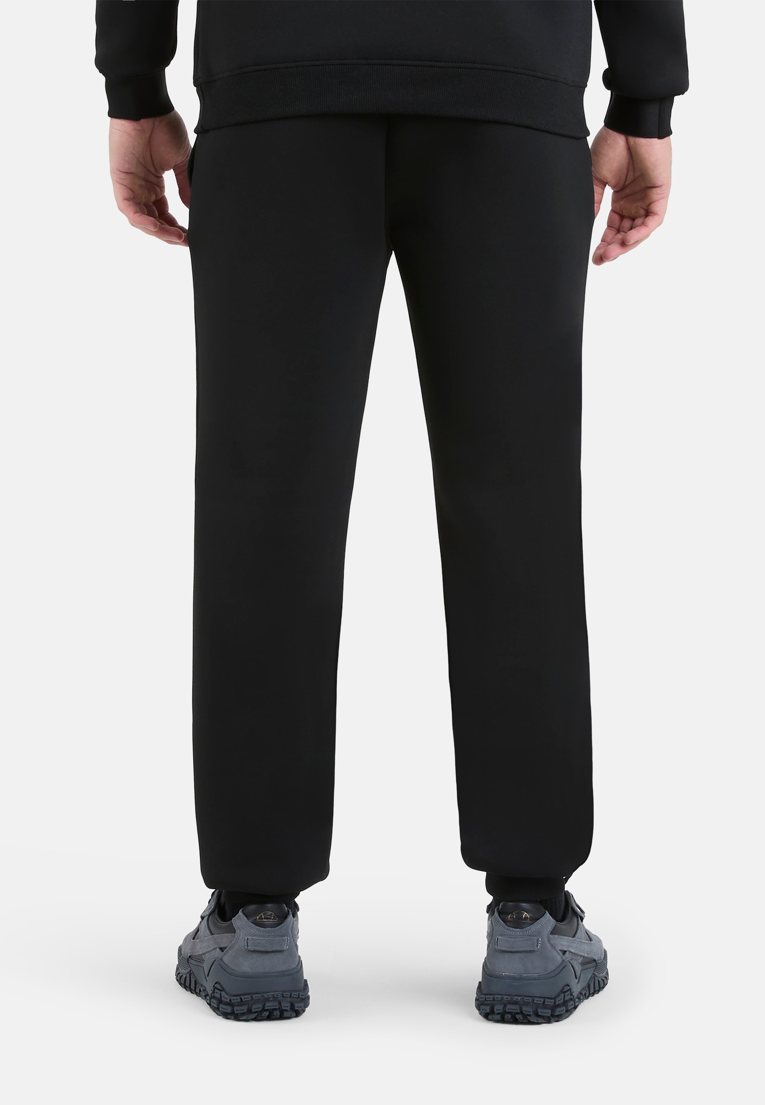 Ellesse Jogginghose »SIRTORI JOG PANT«  mit Eingrifftaschen