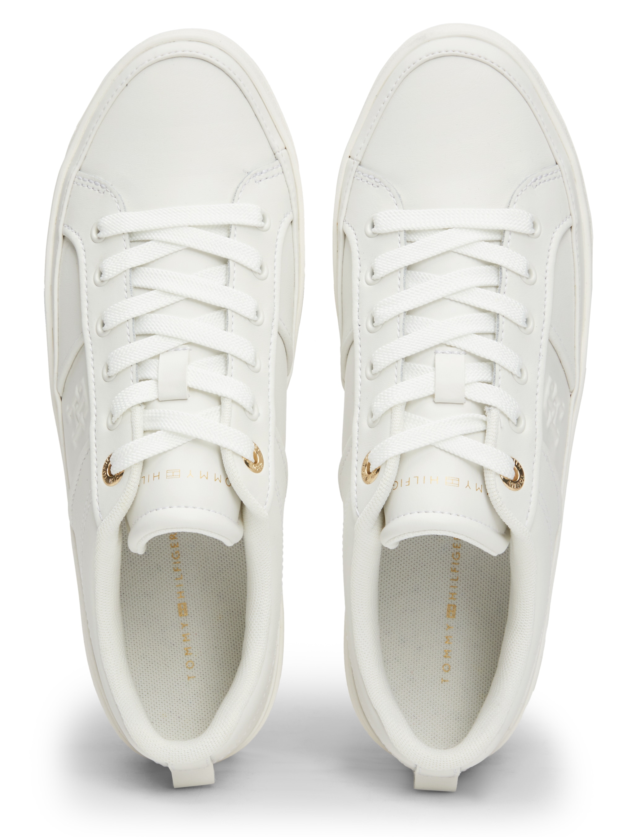 Tommy Hilfiger Plateausneaker »ESSENTIAL VULC SNEAKER MONOGRAM«, Freizeitschuh, Halbschuh, Schnürschuh mit Monogramm