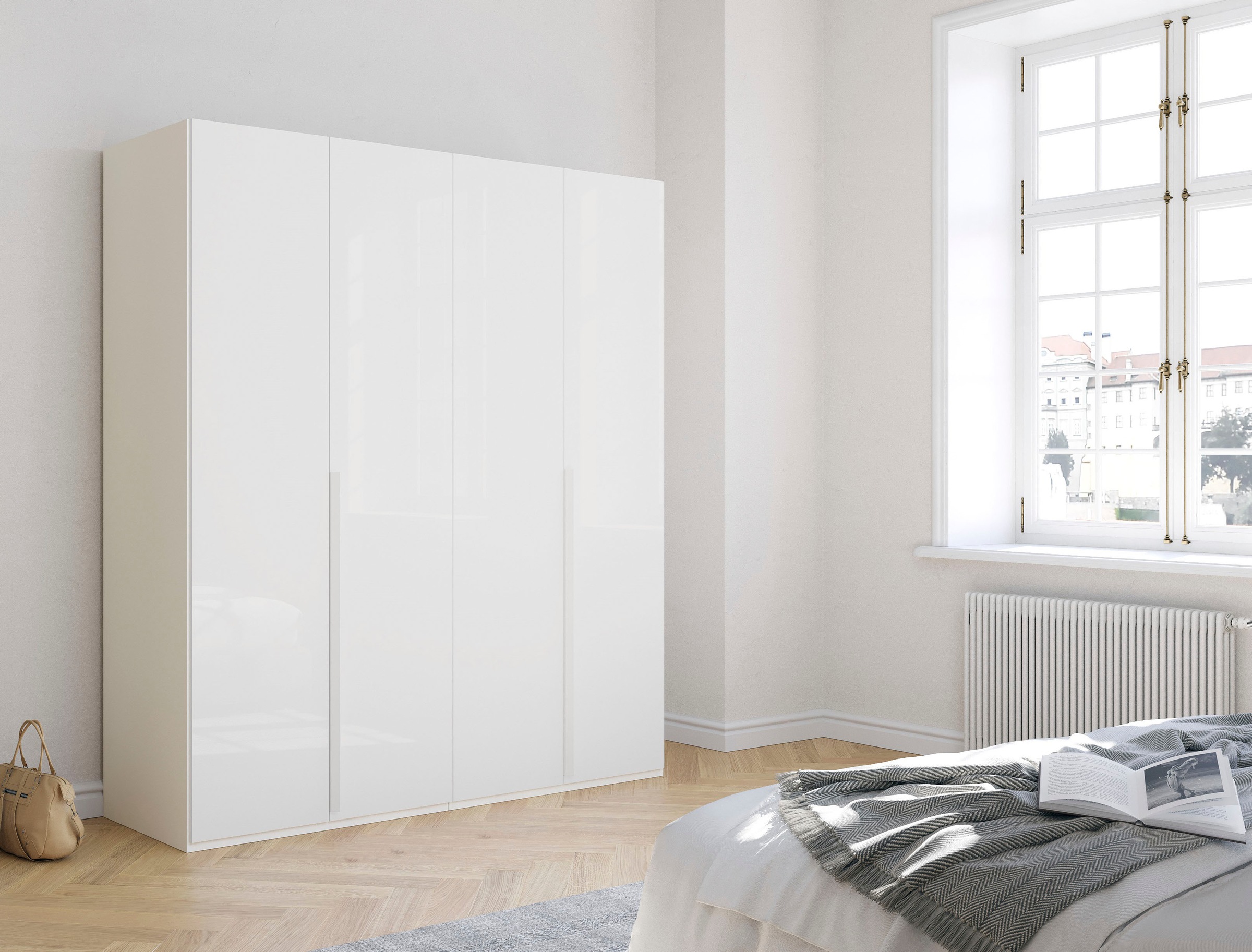 rauch Drehtürenschrank »Purisma«, mit Glasfront und umfangreicher Innenausstattung