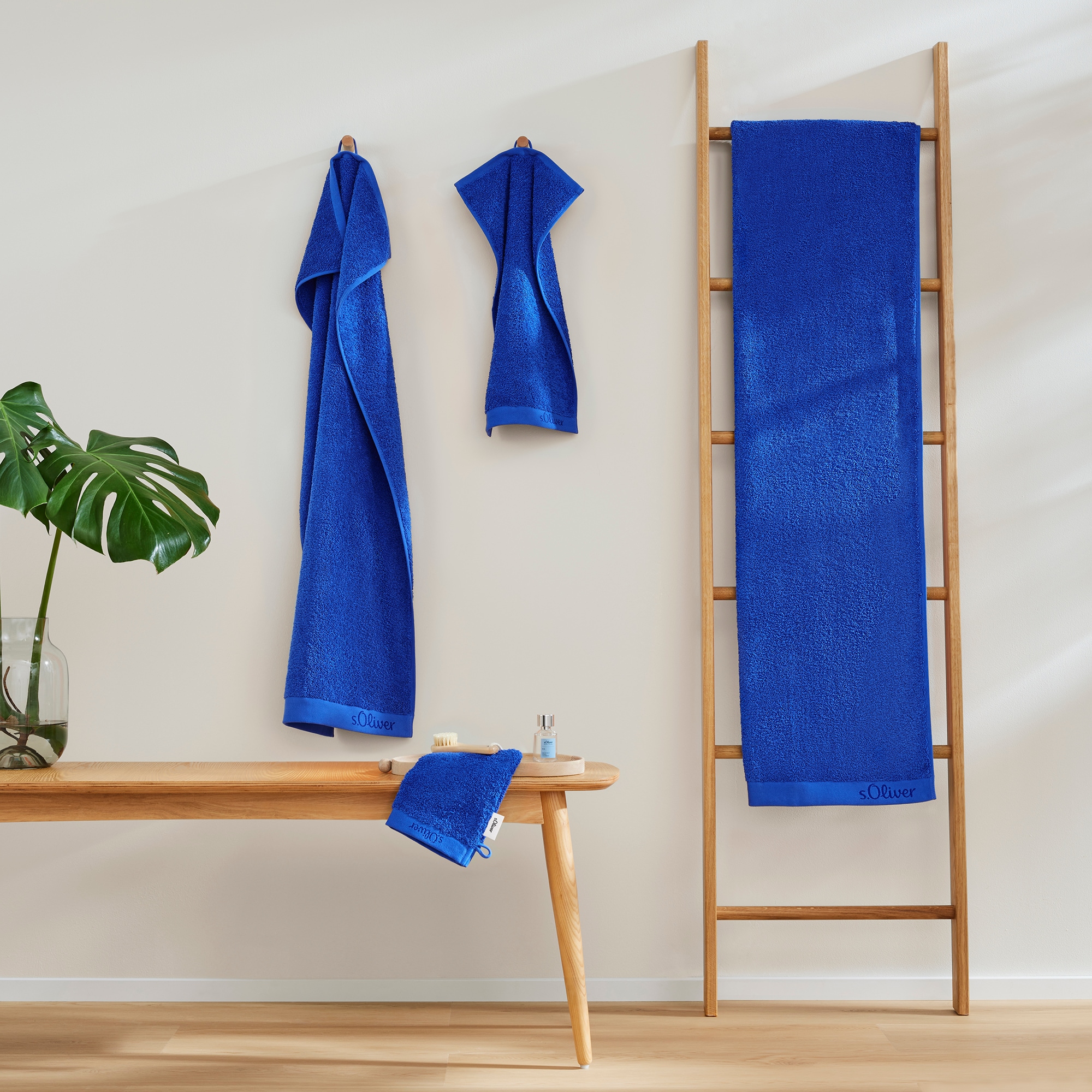 s.Oliver Handtuch Set »s.Oliver, Premium Qualität, 600 gr/m²« Set 8 Stk. Walkfrottier 2 Gästetücher 30x50, 4 Handtücher 50x100, 2 Duschtücher 70x140