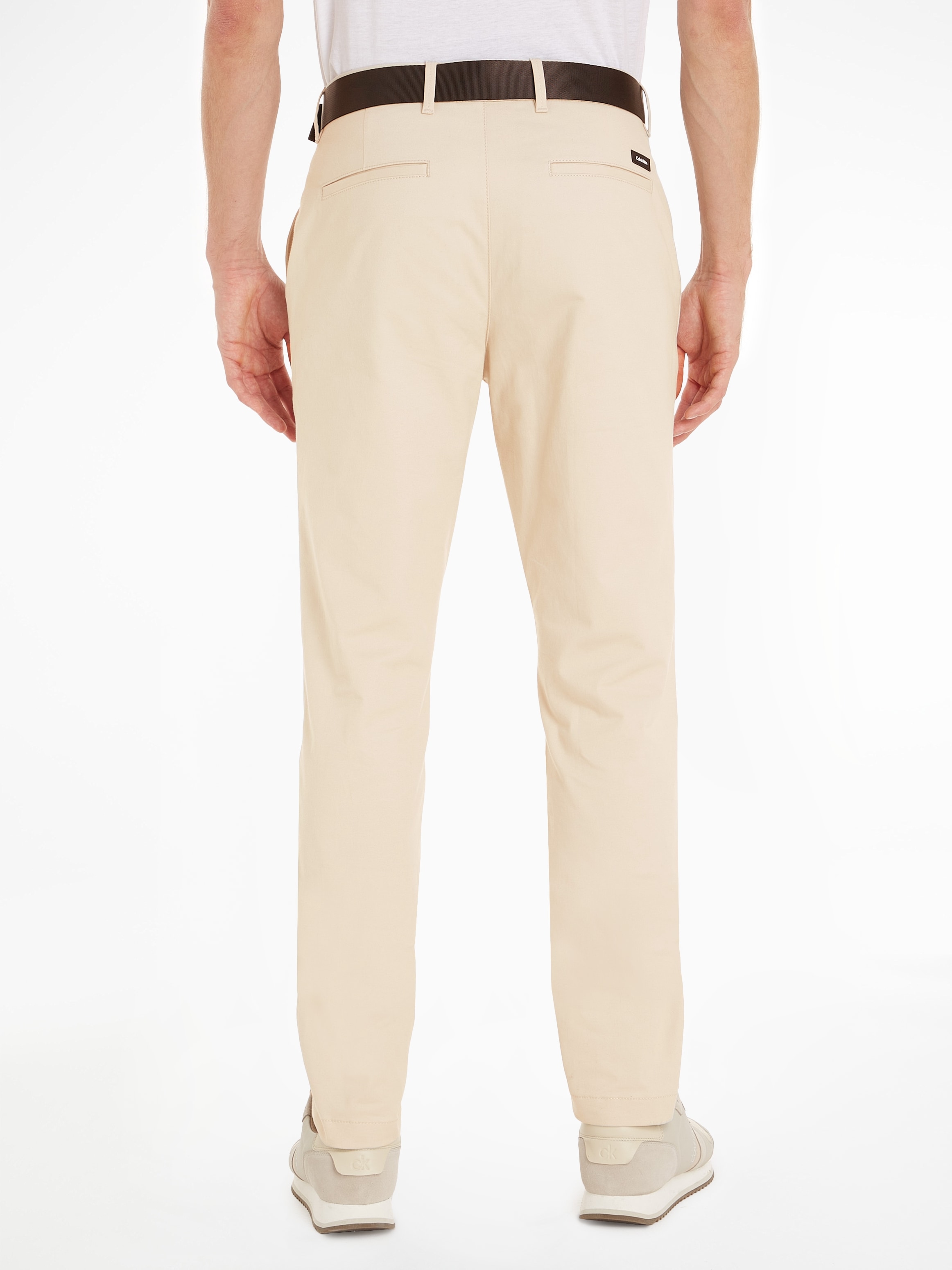 Calvin Klein Stoffhose, mit praktischem Gürtel