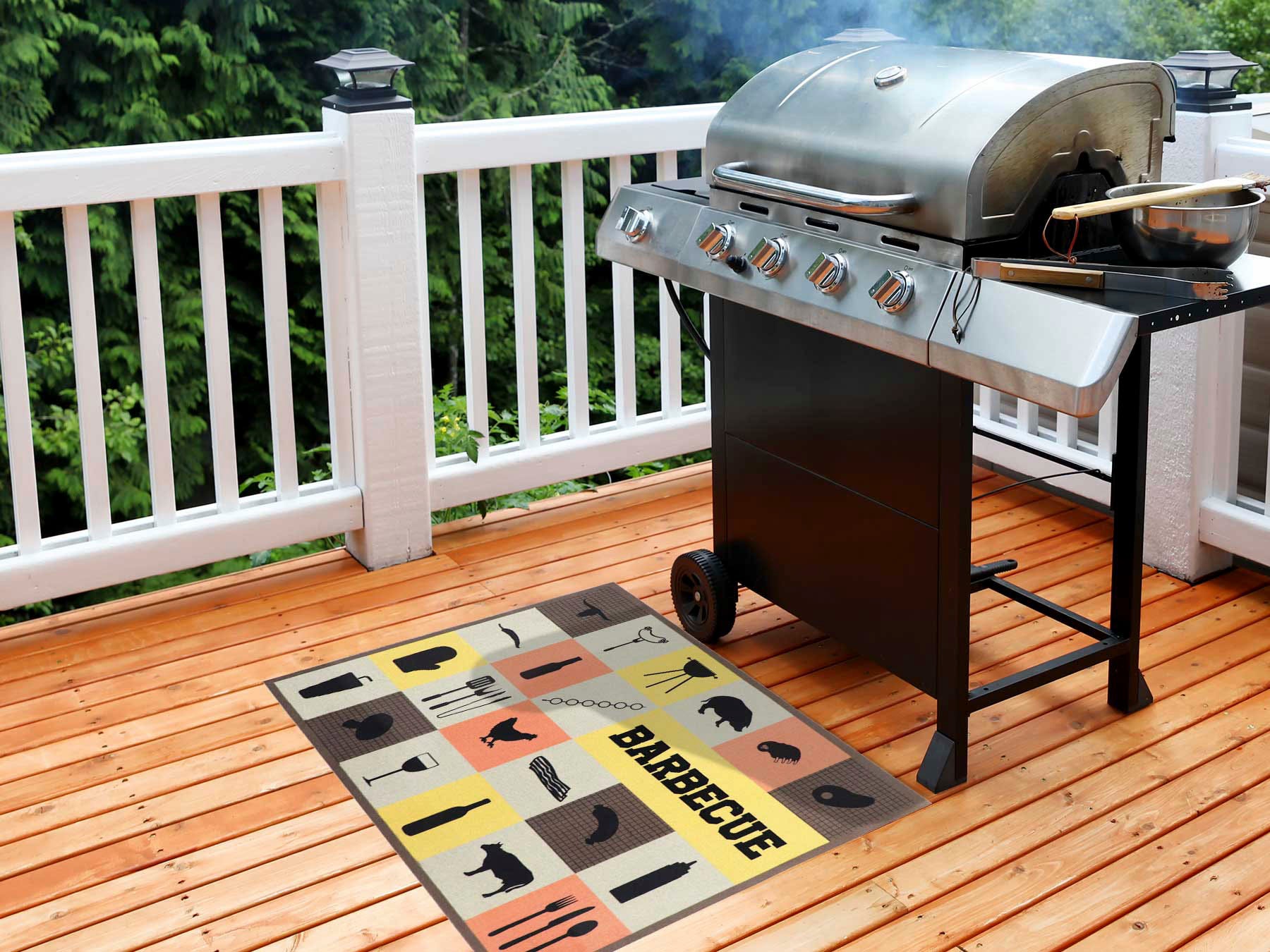 Primaflor-Ideen in Textil Fußmatte »BBQ Grillunterlage BARBECUE CHECKS, Made in Belgium«, rechteckig, 5 mm Höhe, Grillmatte ideal als Bodenschutz, mit Spruch, rutschhemmend, waschbar