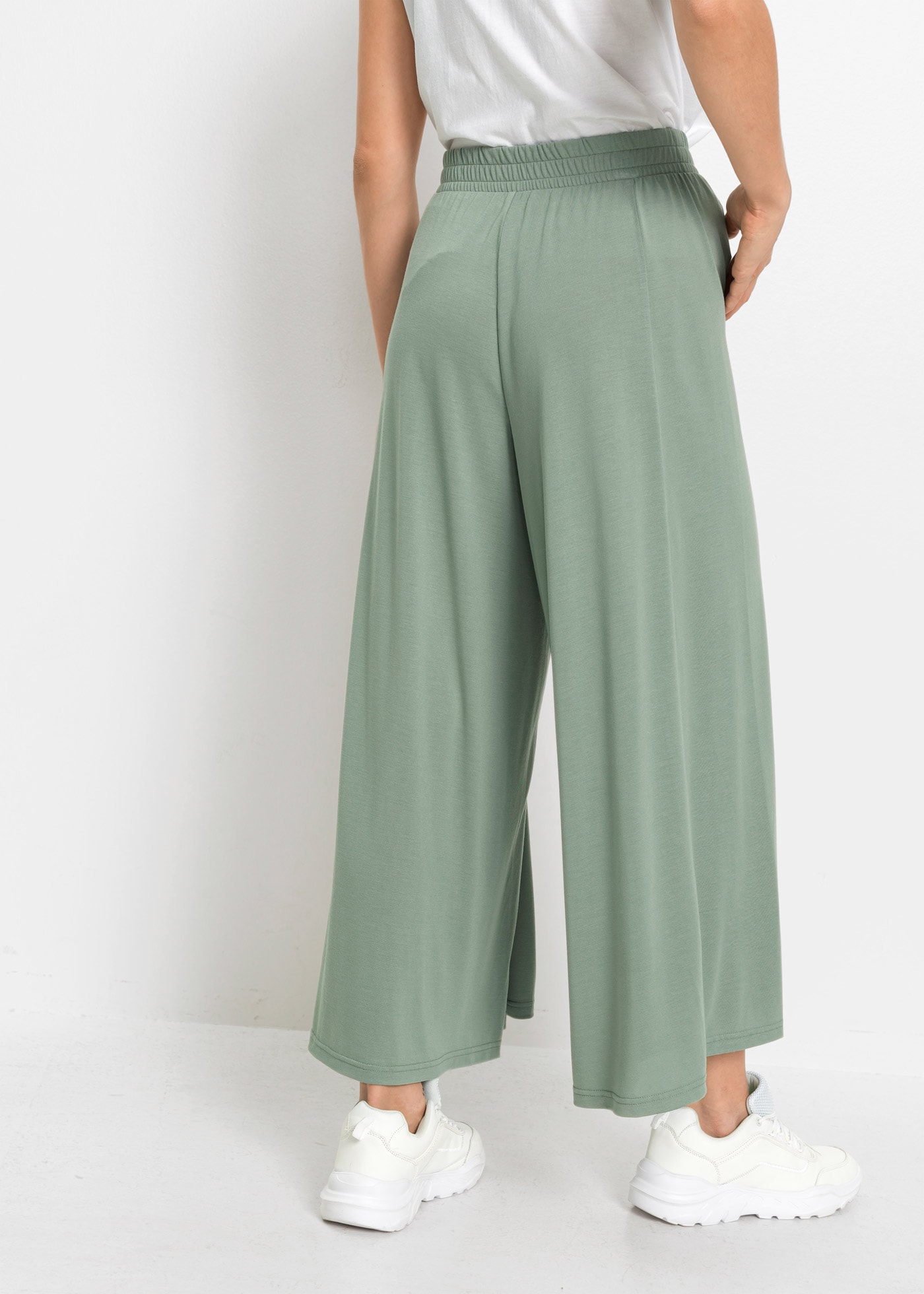 bonprix Culotte »Jersey-Culotte mit weitem Bein«  aus Modal und Polyester, Loose fit Passform, weites Bein