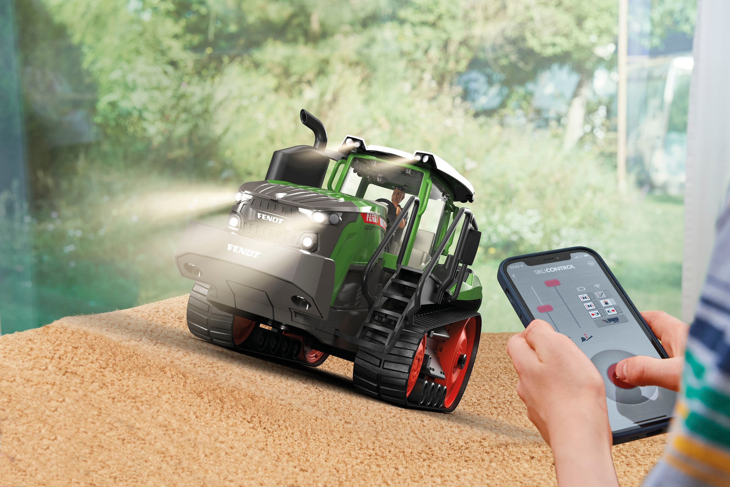 Siku RC-Traktor »SIKU Control, RC Fendt 1167 Vario MT (6790)«, mit Licht und weiteren Funktionen; Made in Europe