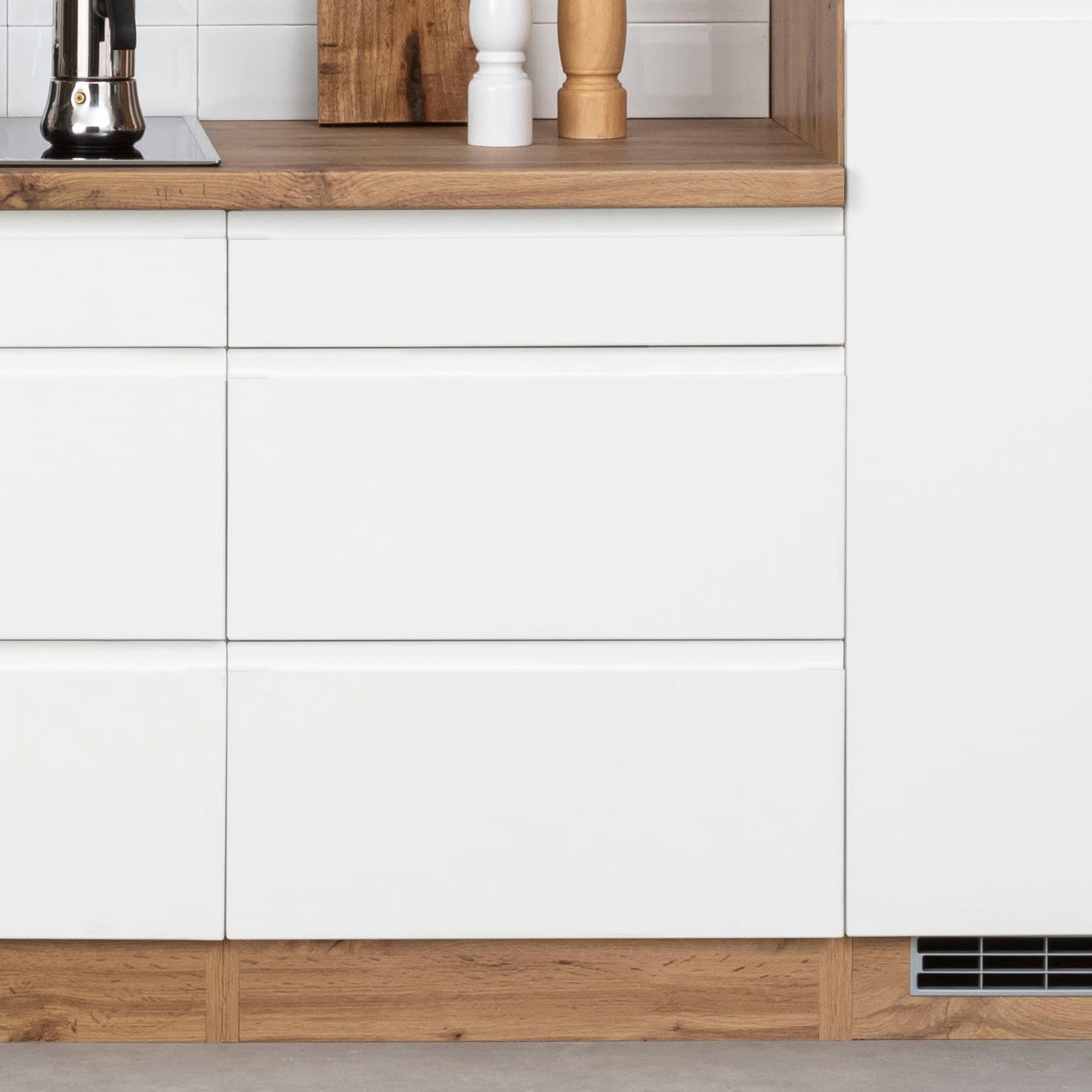 KOCHSTATION Unterschrank »KS-Bruneck« >>Bruneck<< 60 cm breit, für viel Stauraum, hochwertige MDF-Fronten