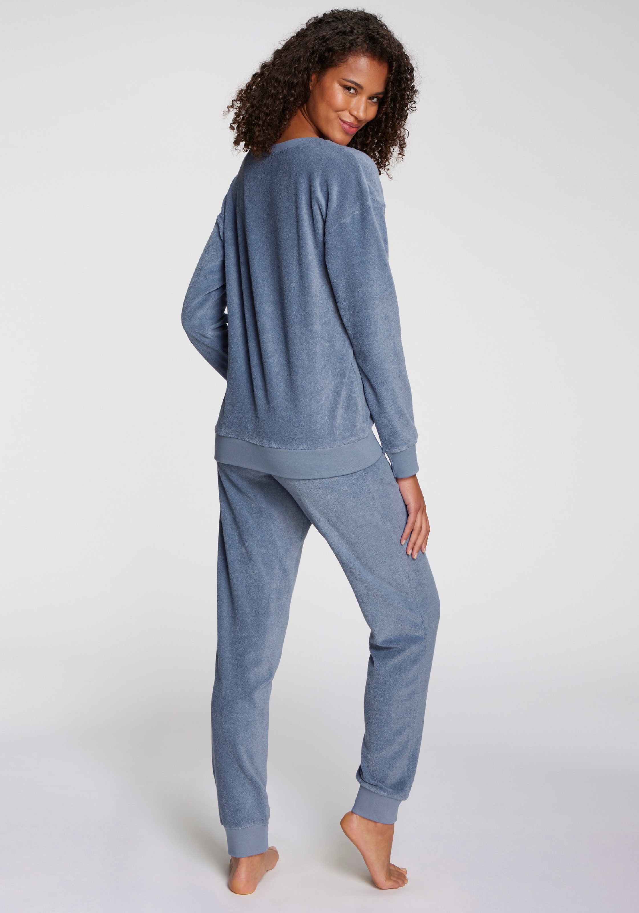 Vivance Dreams Pyjama, (2 tlg.), in schöner Frottee-Qualität
