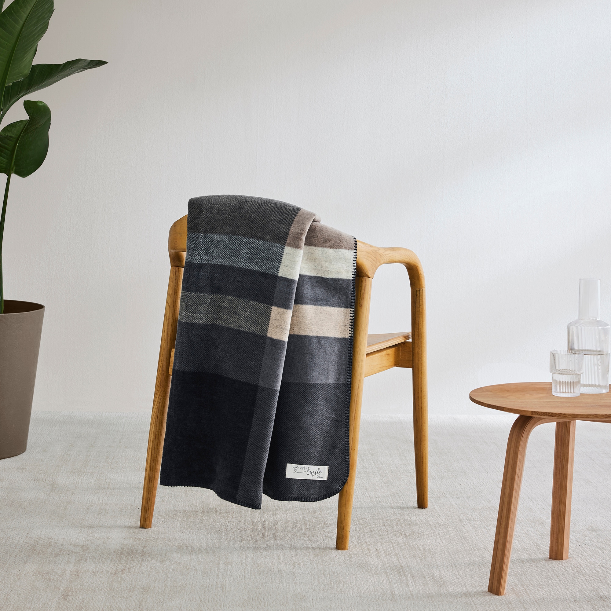 s.Oliver Wohndecke »Wohndecke s.Oliver«, mit elegantem Karo