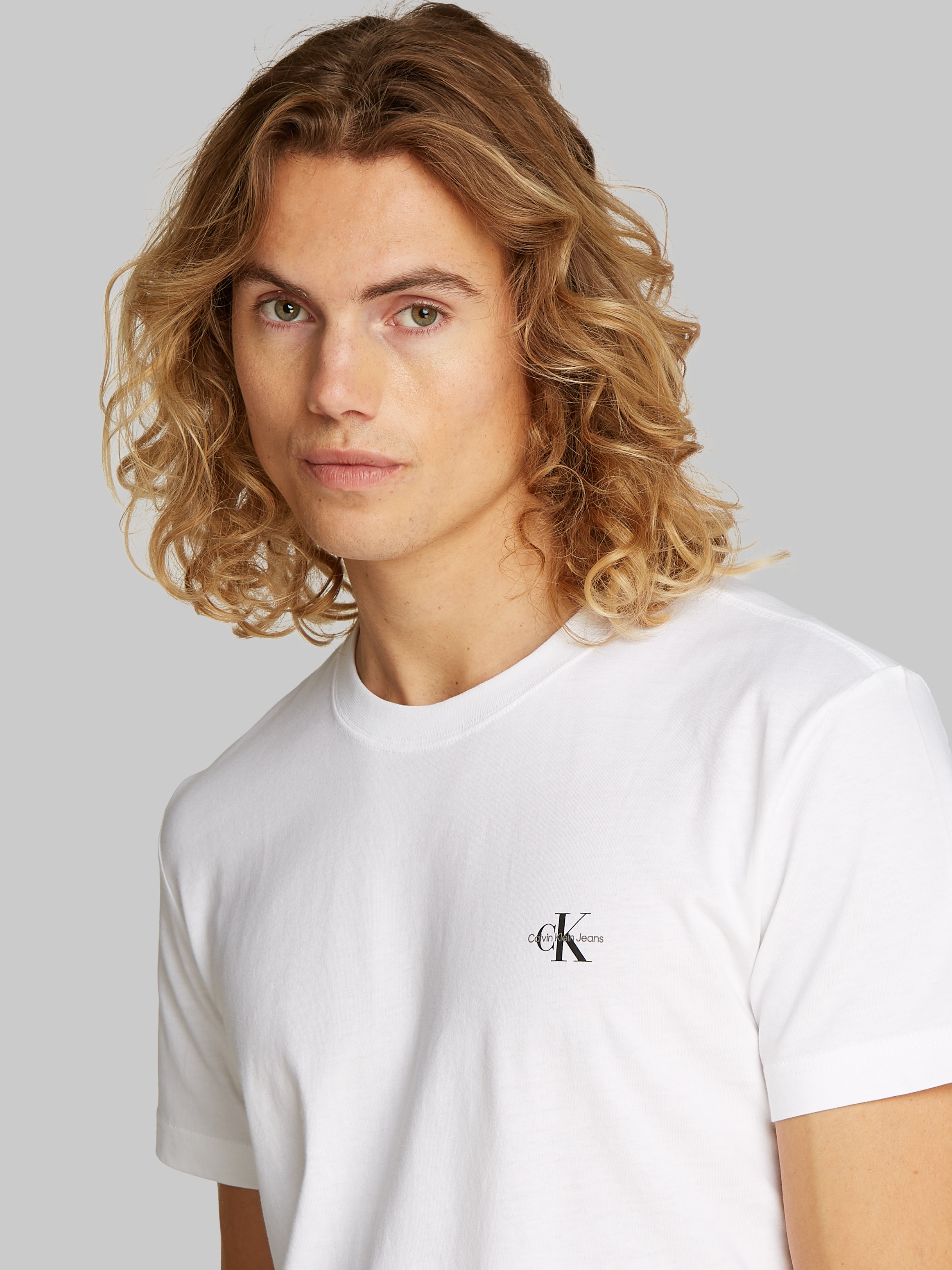 Calvin Klein Jeans T-Shirt »2 PACK MONOLOGO T-SHIRT«, (Packung, 2er-Pack), mit Rundhalsausschnitt