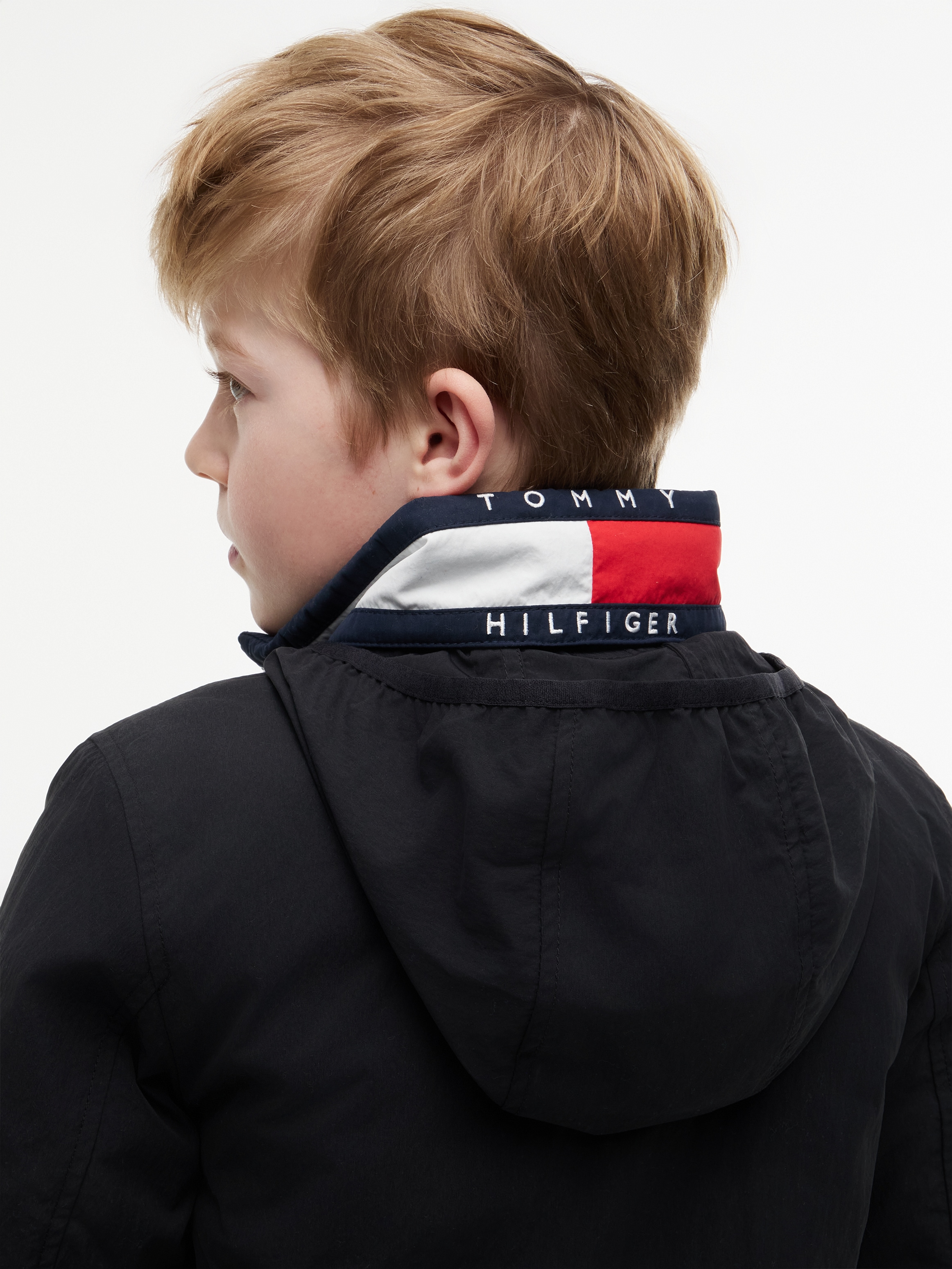 Tommy Hilfiger Blouson mit Kapuze Kapuze im Kragen verstaubar, Regular Fit, Kinder bis 16 Jahre