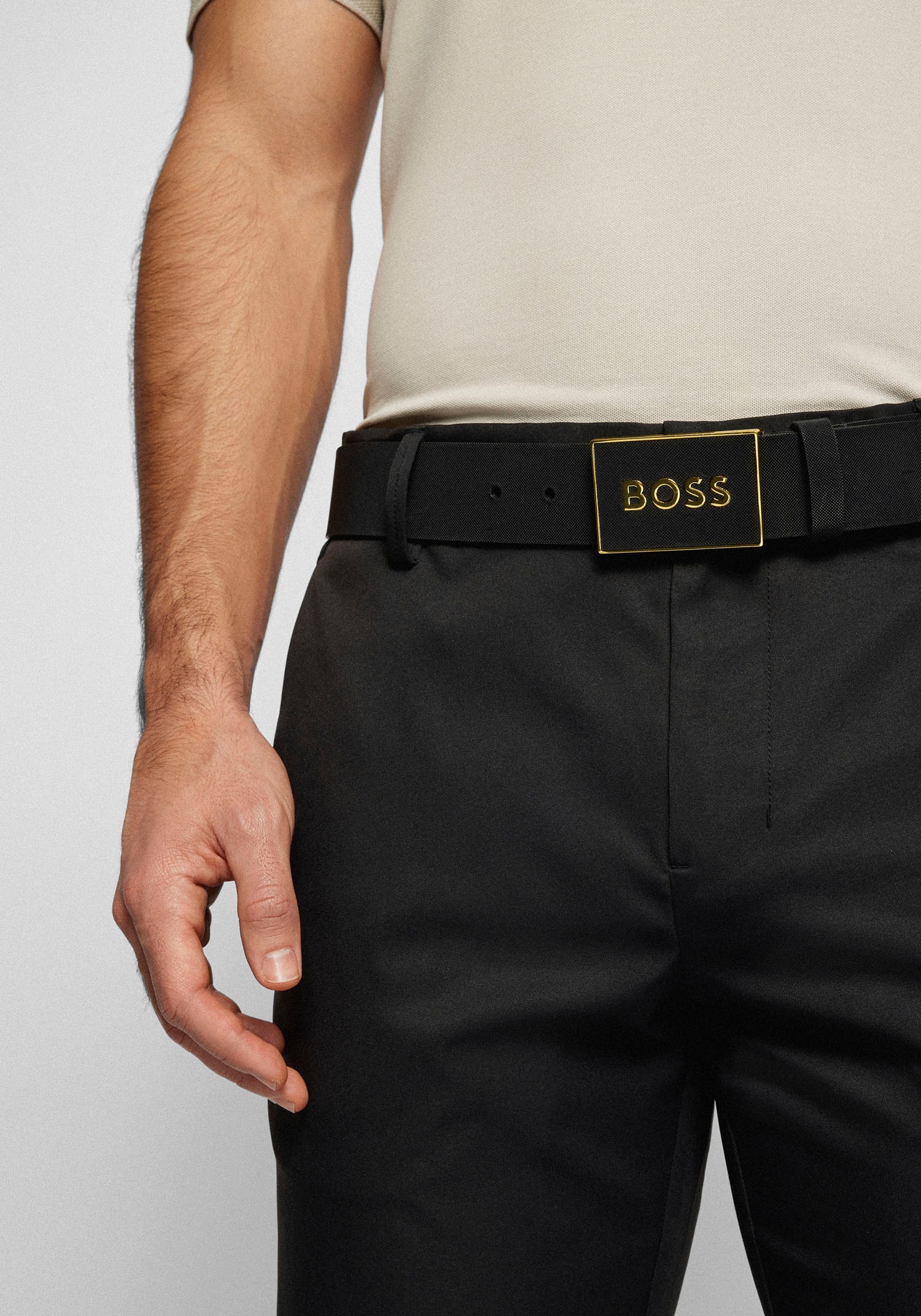 BOSS Ledergürtel »Boss_Icon-S1_Sz40«, mit BOSS-Logo-Prägung auf der Koppelschließe