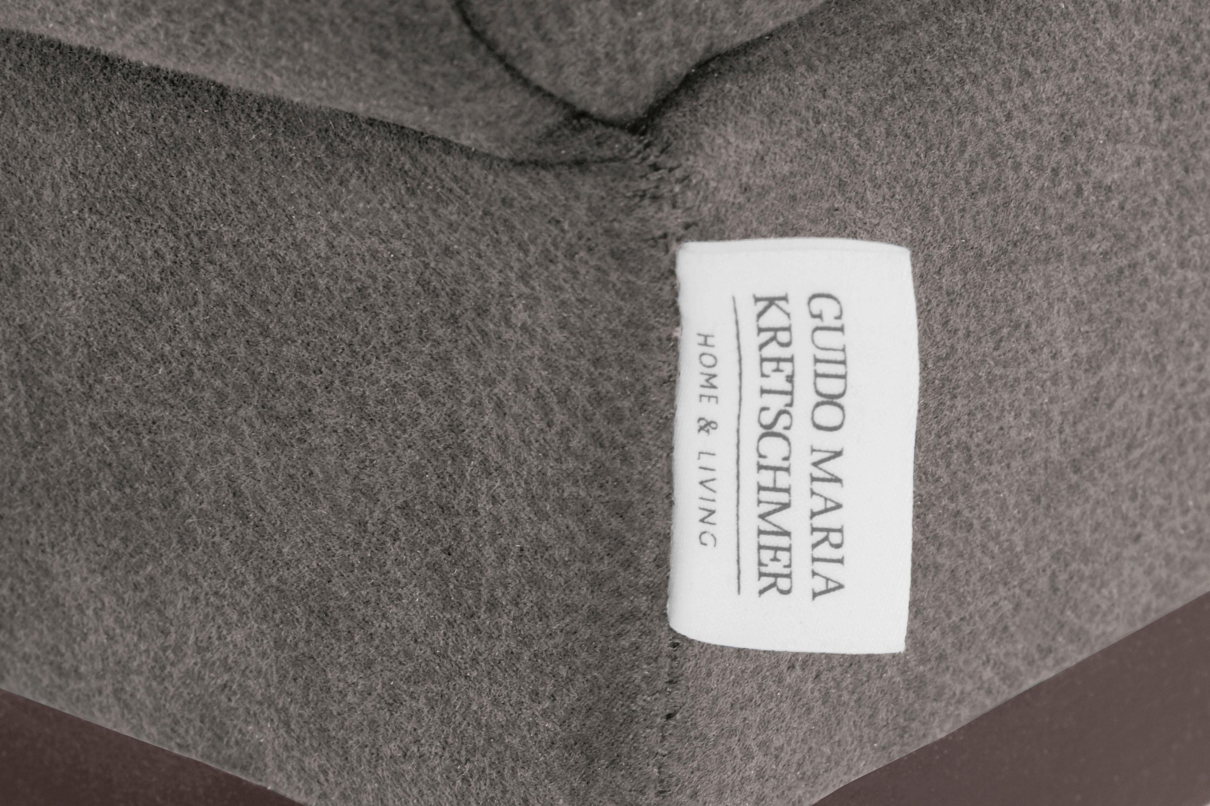 Guido Maria Kretschmer Home&Living Hocker »Chamby«, mit Holzrahmen unten