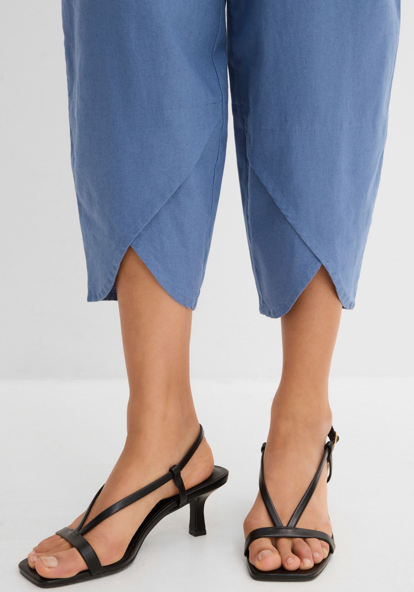 bonprix 3/4-Hose »3/4-Hose aus leichtem Leinen-Mix«  aus Leinen-Mix, mit Seitenschlitzen, Regular Fit, casual Stil