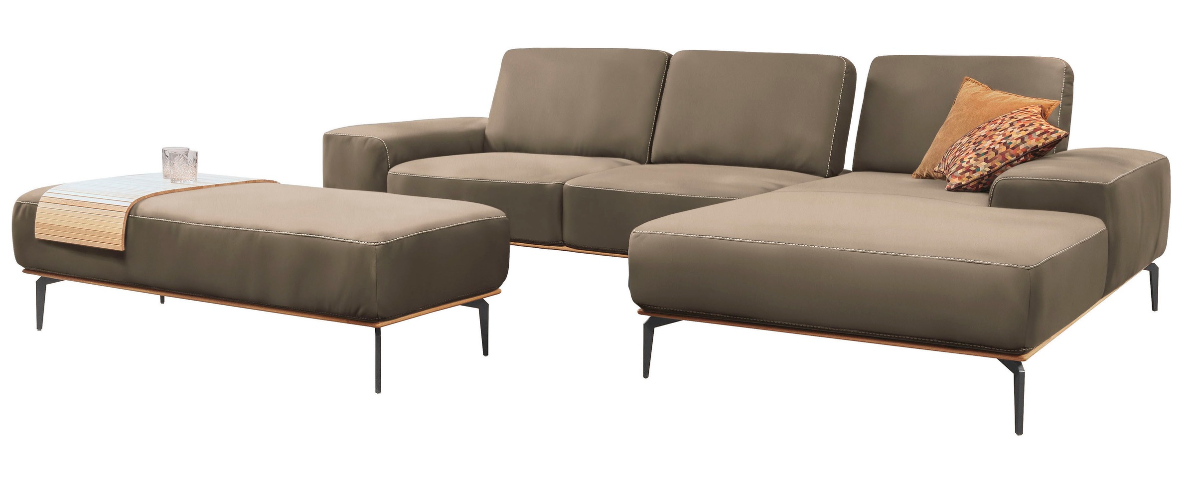 W.SCHILLIG Ecksofa »run, Designsofa mit tollem Sitzkomfort, bequem, L-Form«, mit Holzsockel, Füße in Schwarz pulverbeschichtet, Breite 319 cm