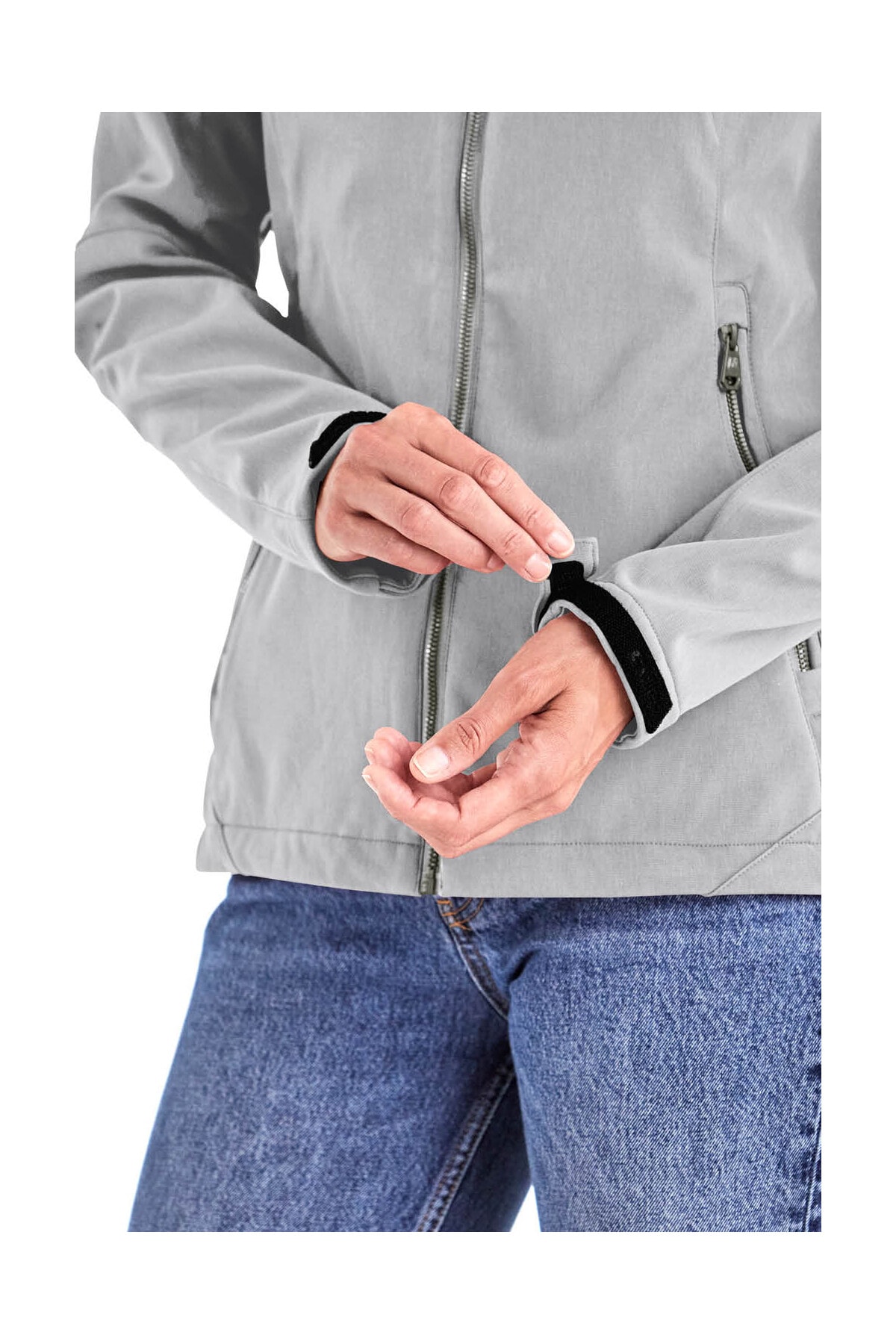 Killtec Softshelljacke »Damen Softshelljacke«, Wasserabweisende, winddichte Softshelljacke mit abnehmbarer Kapuze
