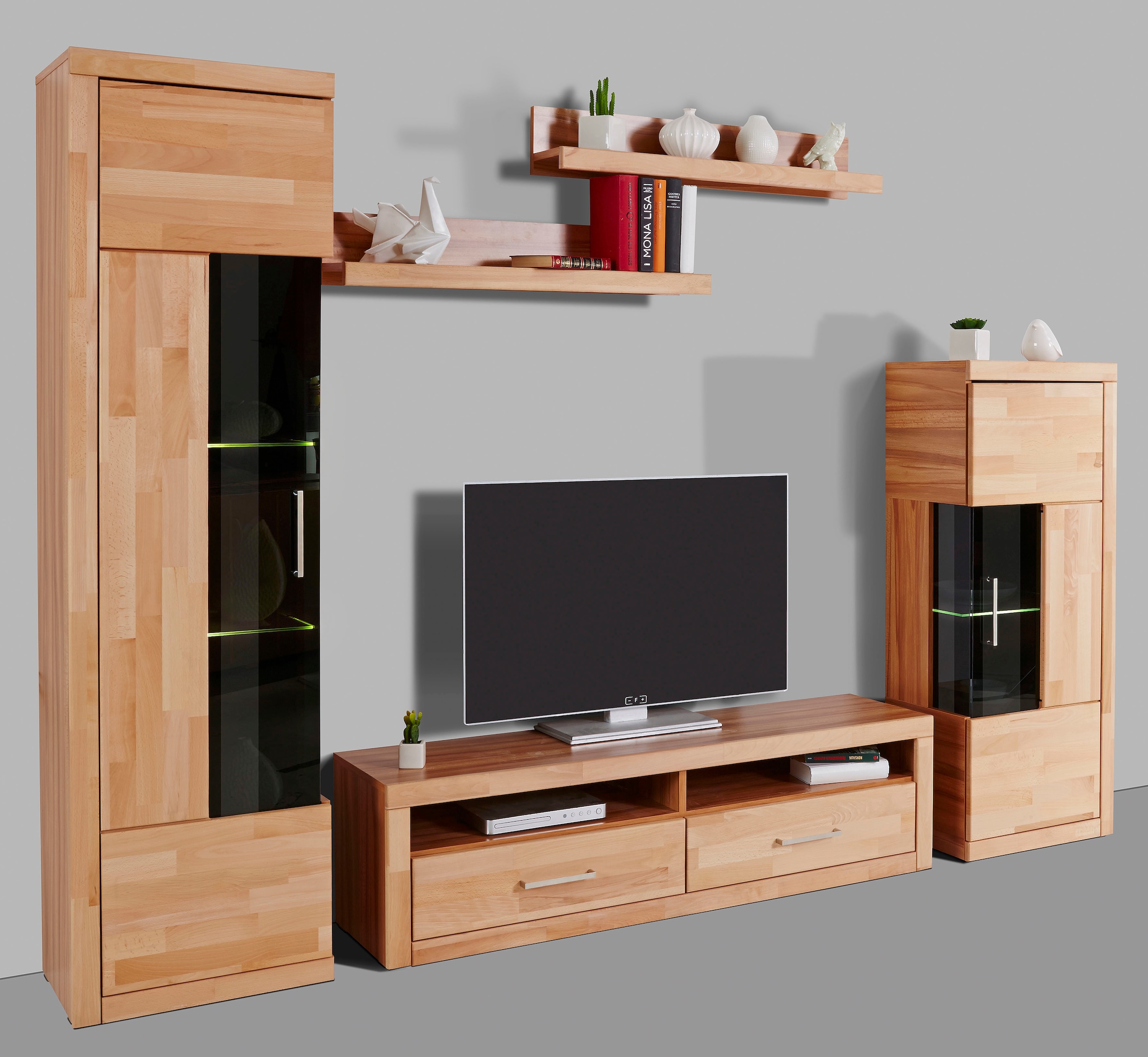 Home affaire Wohnwand »Ribe,Fronten Massivholz,Korpus Holzwekstoff,viel Stauraum«, (Set, 5 St.), Glaseinsatz aus gehärtetem Glas,Böden teilweise versetzbar