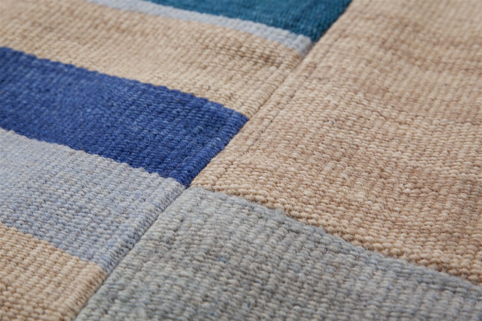 Kayoom Teppich »Radical 315«, rechteckig, 15 mm Höhe, Handgewebter Jacquard Kilim, hochwertige Materialmischung.