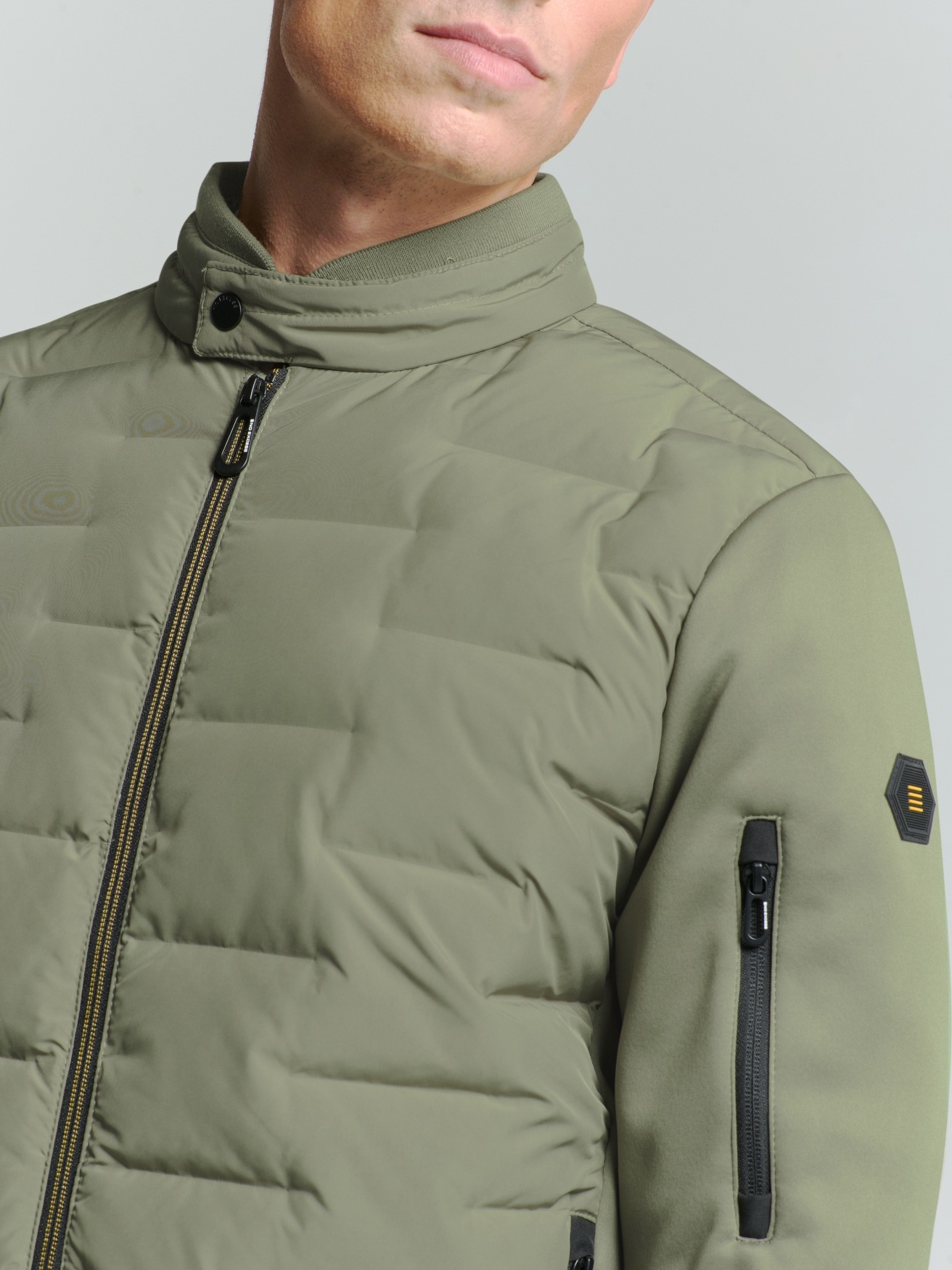 NO EXCESS Leichtdaunenjacke »No Excess Kurz geschnittene jacke«