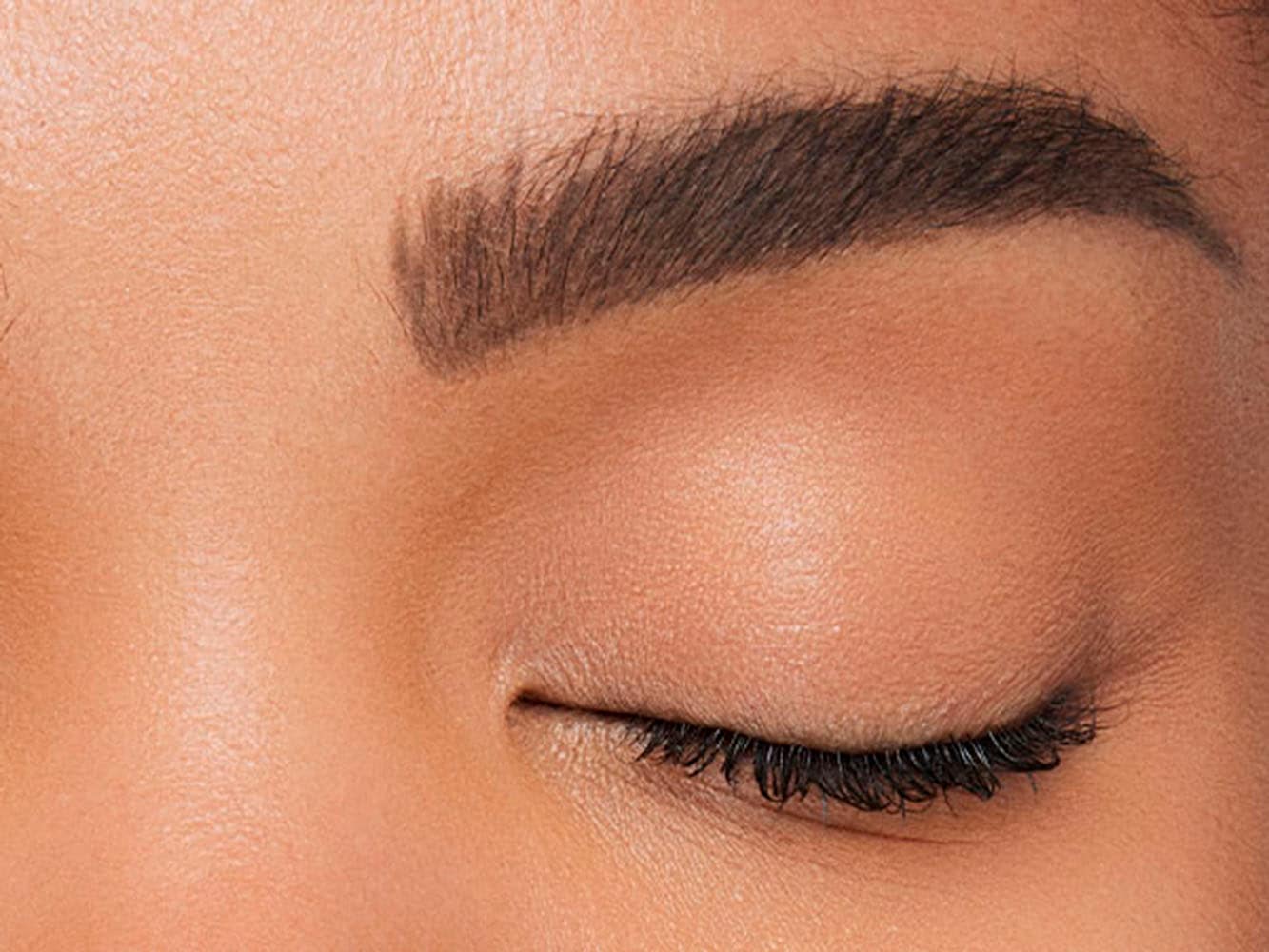 5. Bild von L'ORÉAL PARIS Augenbrauen-Stift »Brow Artist Skinny Definer«, Augen-Make-Up, in Stiftform mit Spiralbürste
