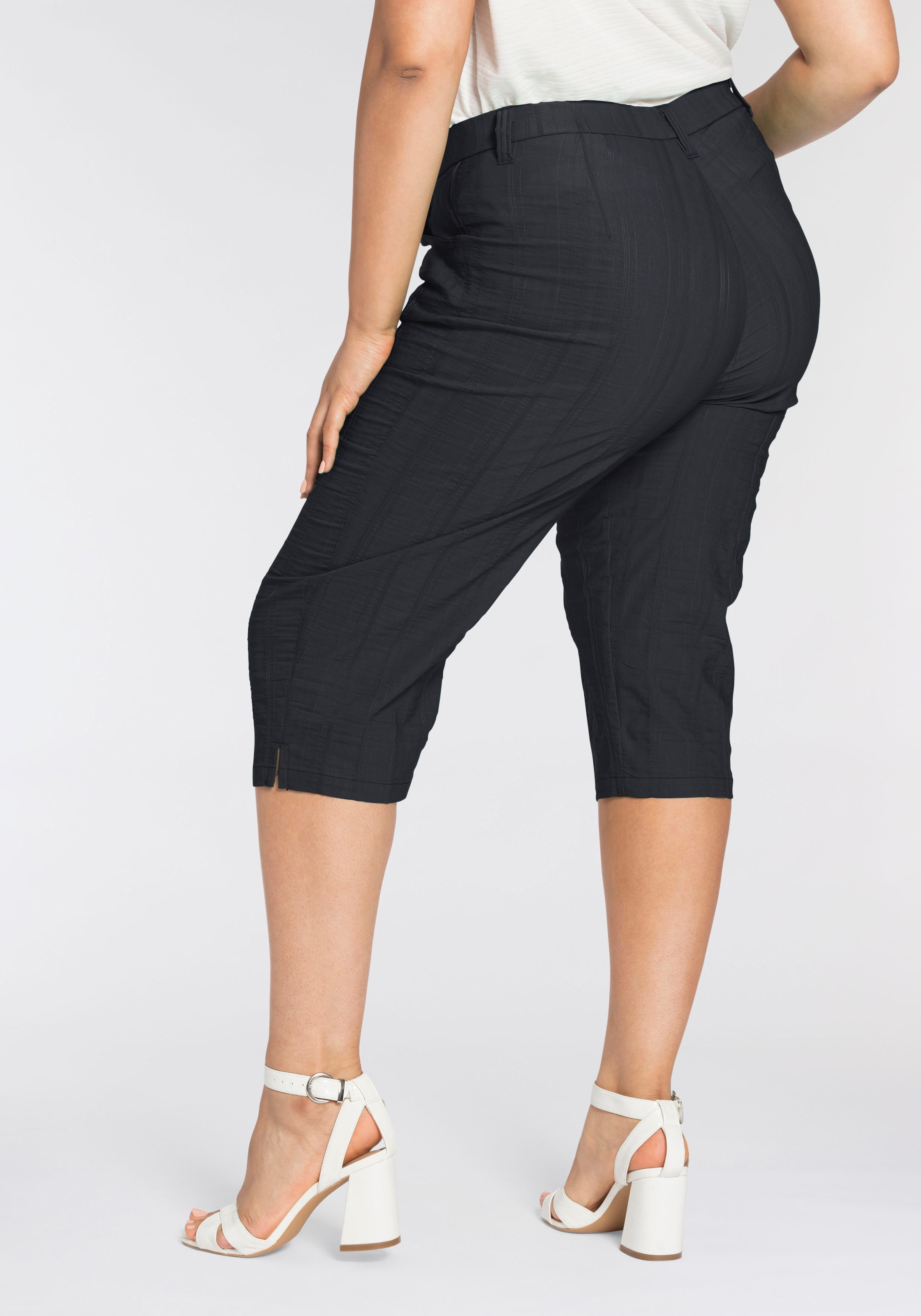 KjBRAND Caprihose »Babsie: bequemer Oberschenkel«  Sommerhose mit Strukturmuster