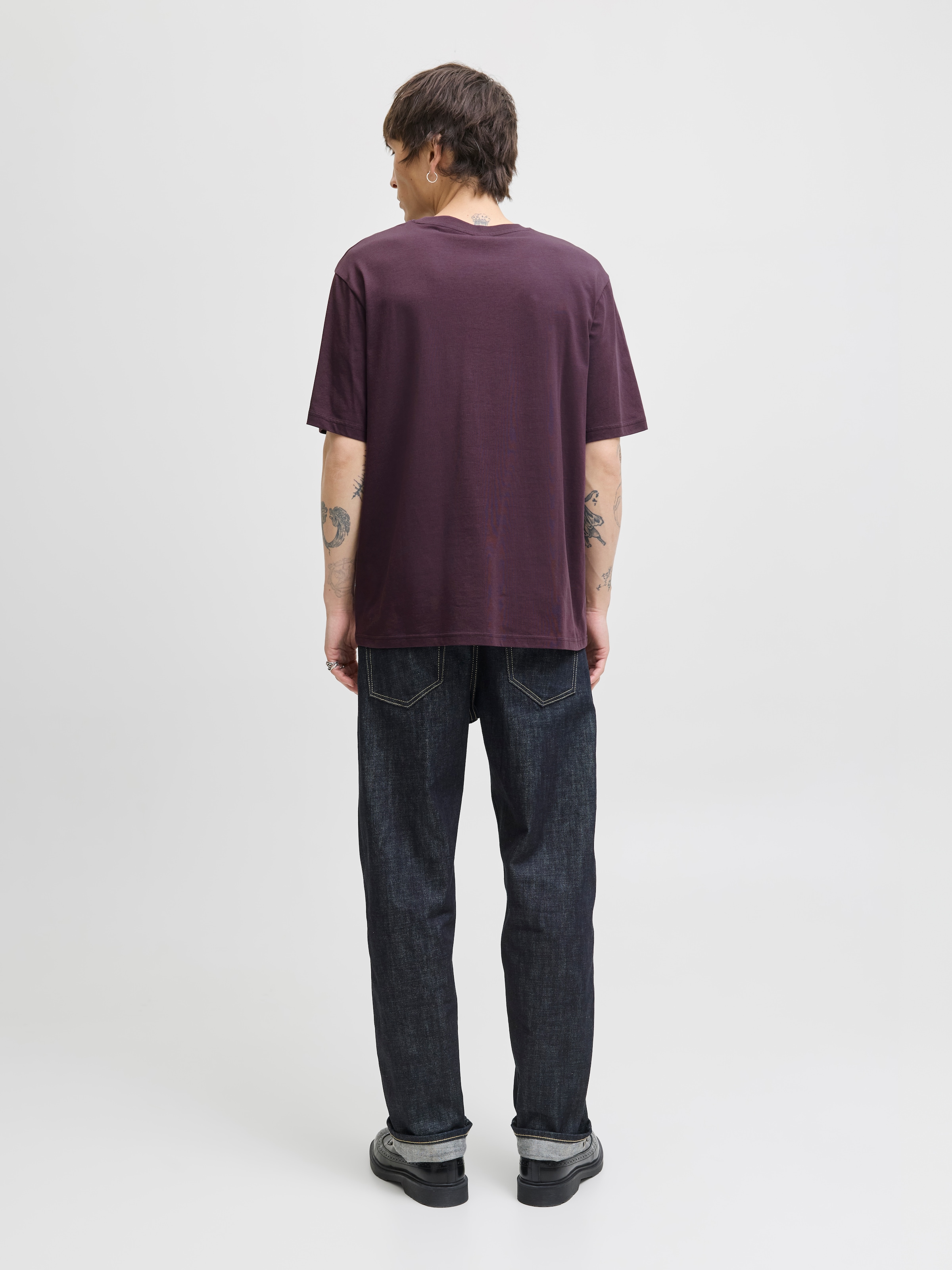 Jack & Jones Rundhalsshirt »JJESTAR JJ TEE SS NOOS«, mit Logo Schriftzug