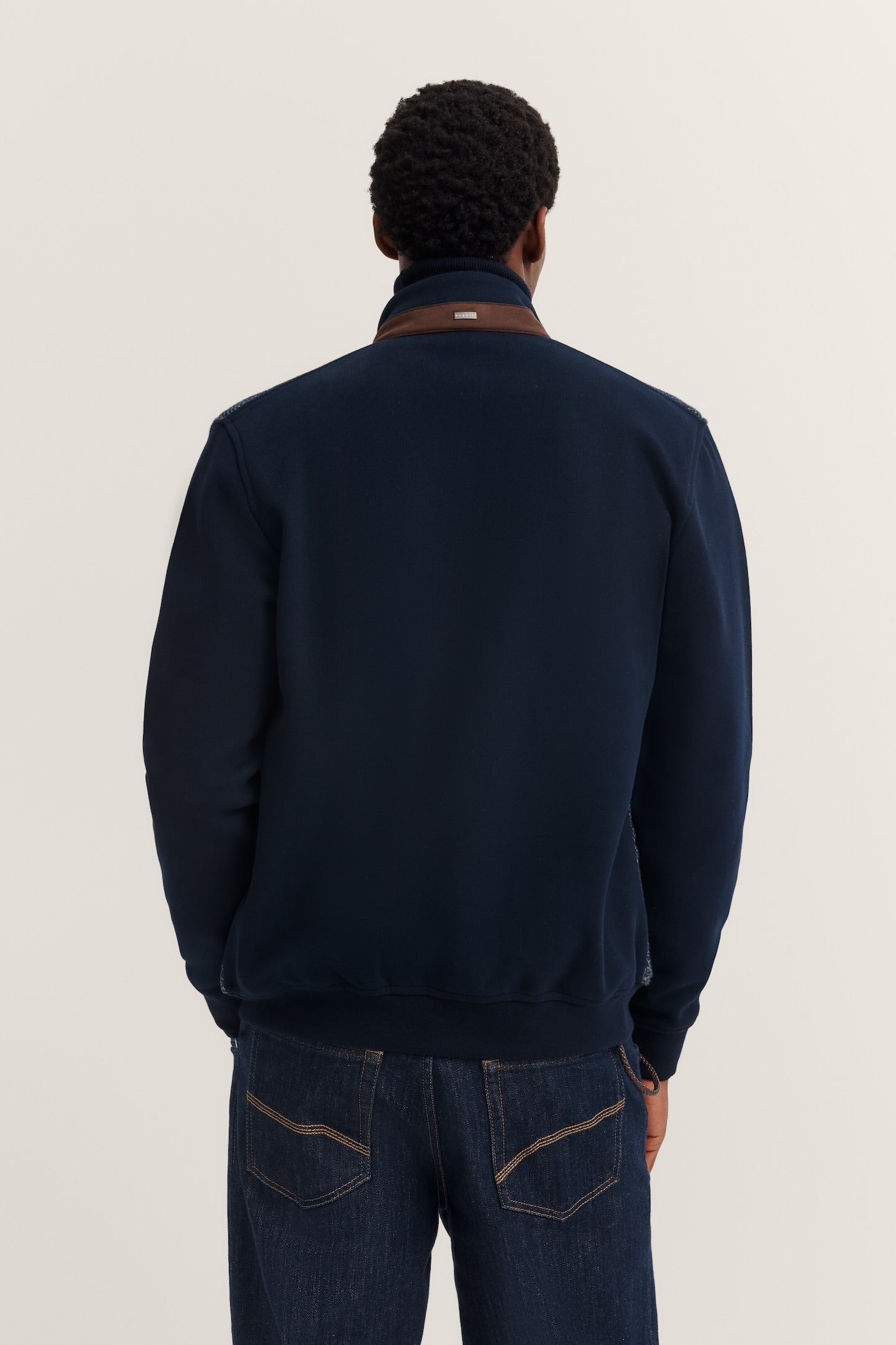 bugatti Sweatjacke »Regular Fit«, mit Stehkragen und aus Baumwollmix