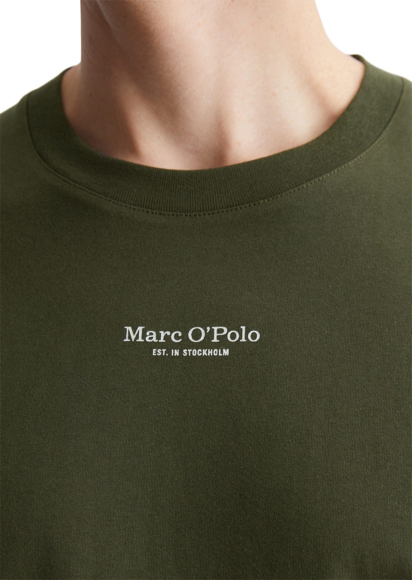 Marc O'Polo T-Shirt, ein kleines, dezentes Logo in Kontrastfarbe ziert die Brust