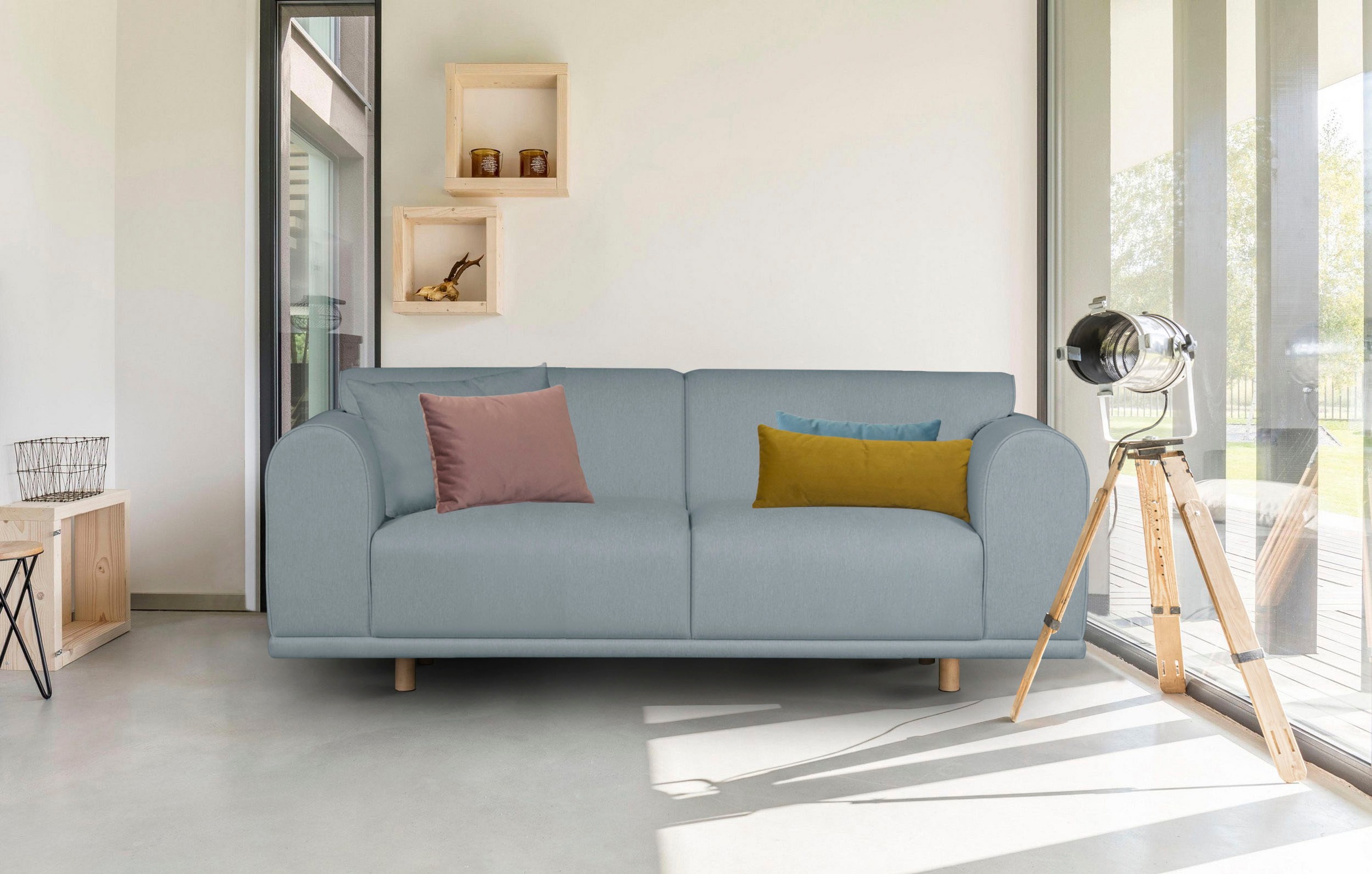 andas 2-Sitzer »Maroon«, in skandinavischem Design, mit losen Kissen