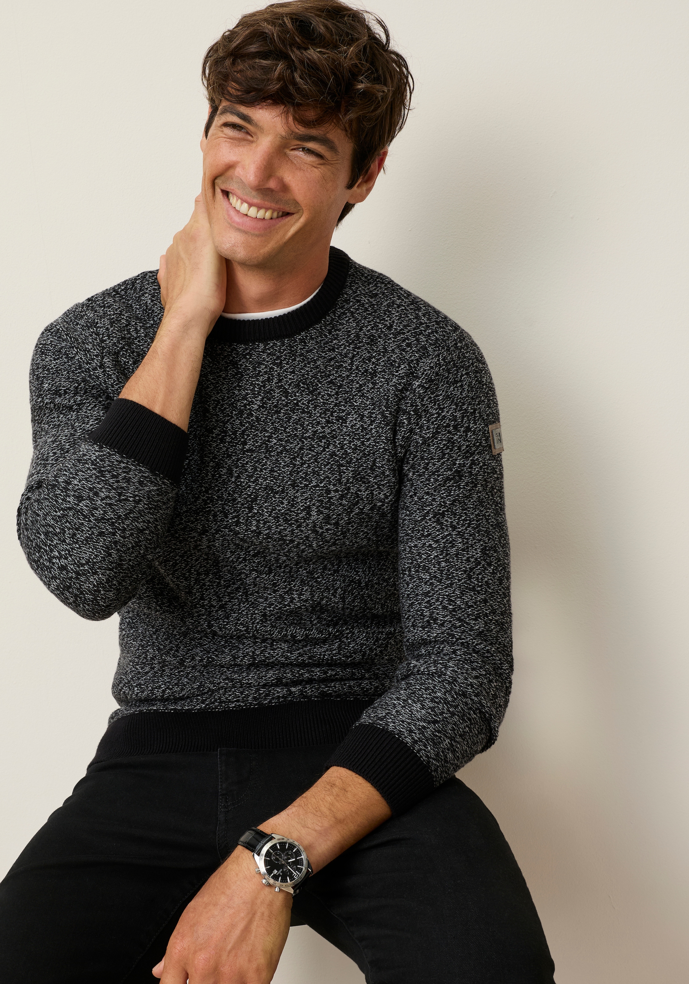 Man's World Rundhalspullover »Neue Kollektion! Highlight Strukturqualität« mit Rippbündchen am Ausschnitt, Strickmaterial, melierte Optik