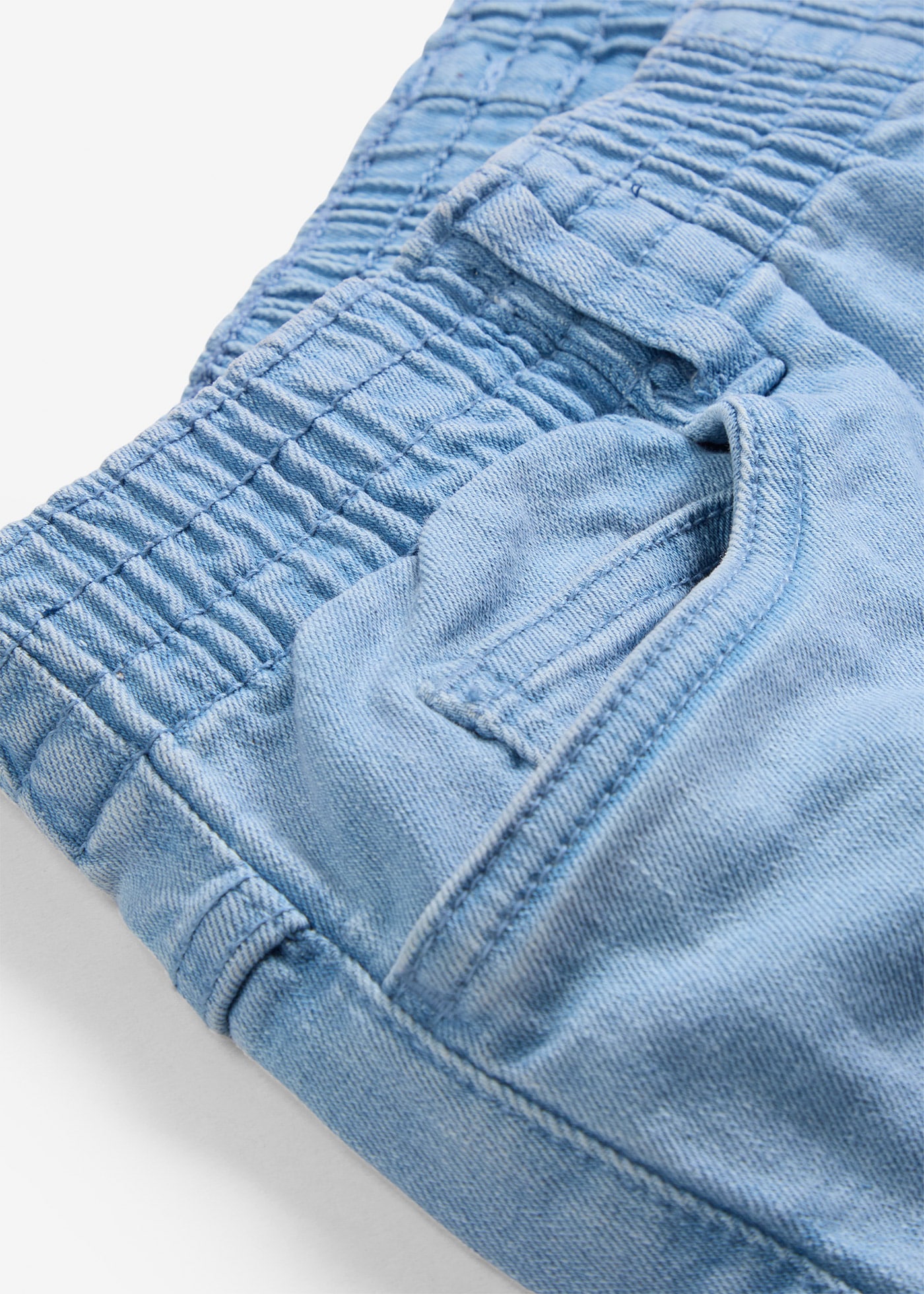 bonprix Bermudas  Stretch-Bermuda, in Twill- und Jeansoptik, mit elastischem Bund