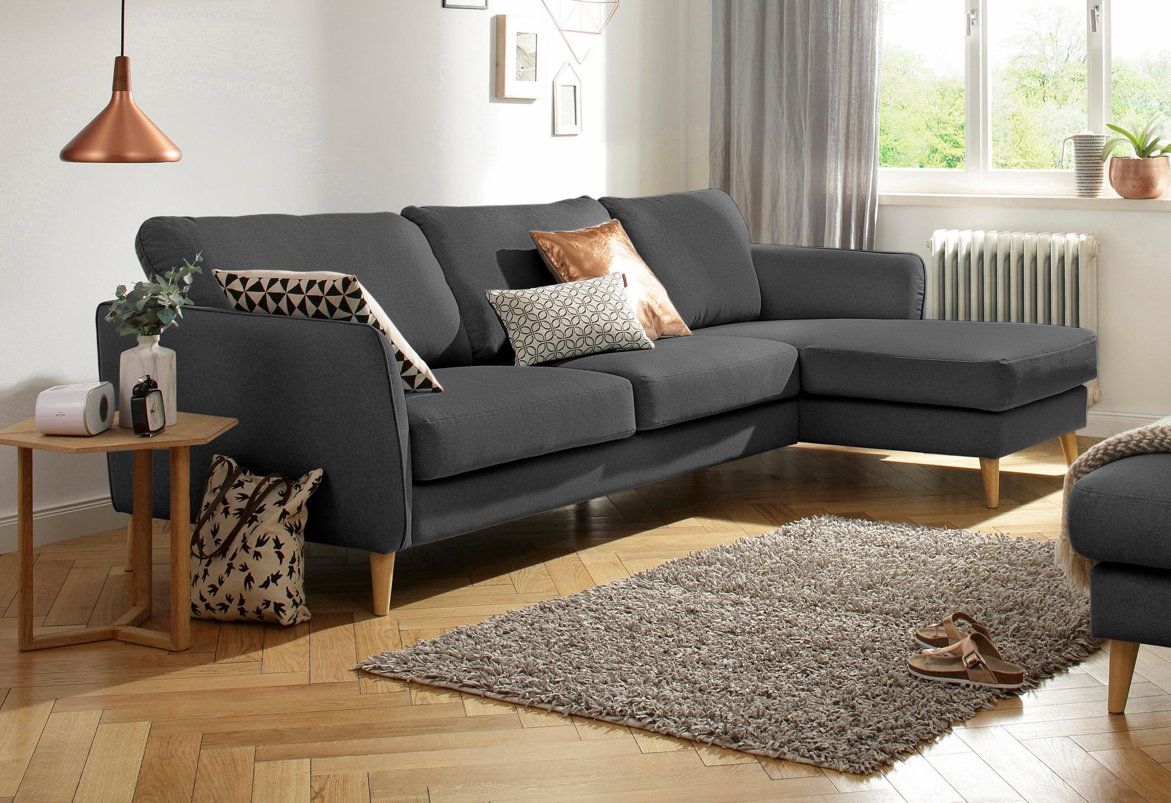 Home affaire Ecksofa »MARSEILLE (279/152cm),L-Form, Rec. rechts/links, verschiedene Bezüge«, Massivholzbeine Eiche, Landhausstil, Wellenunterfederung