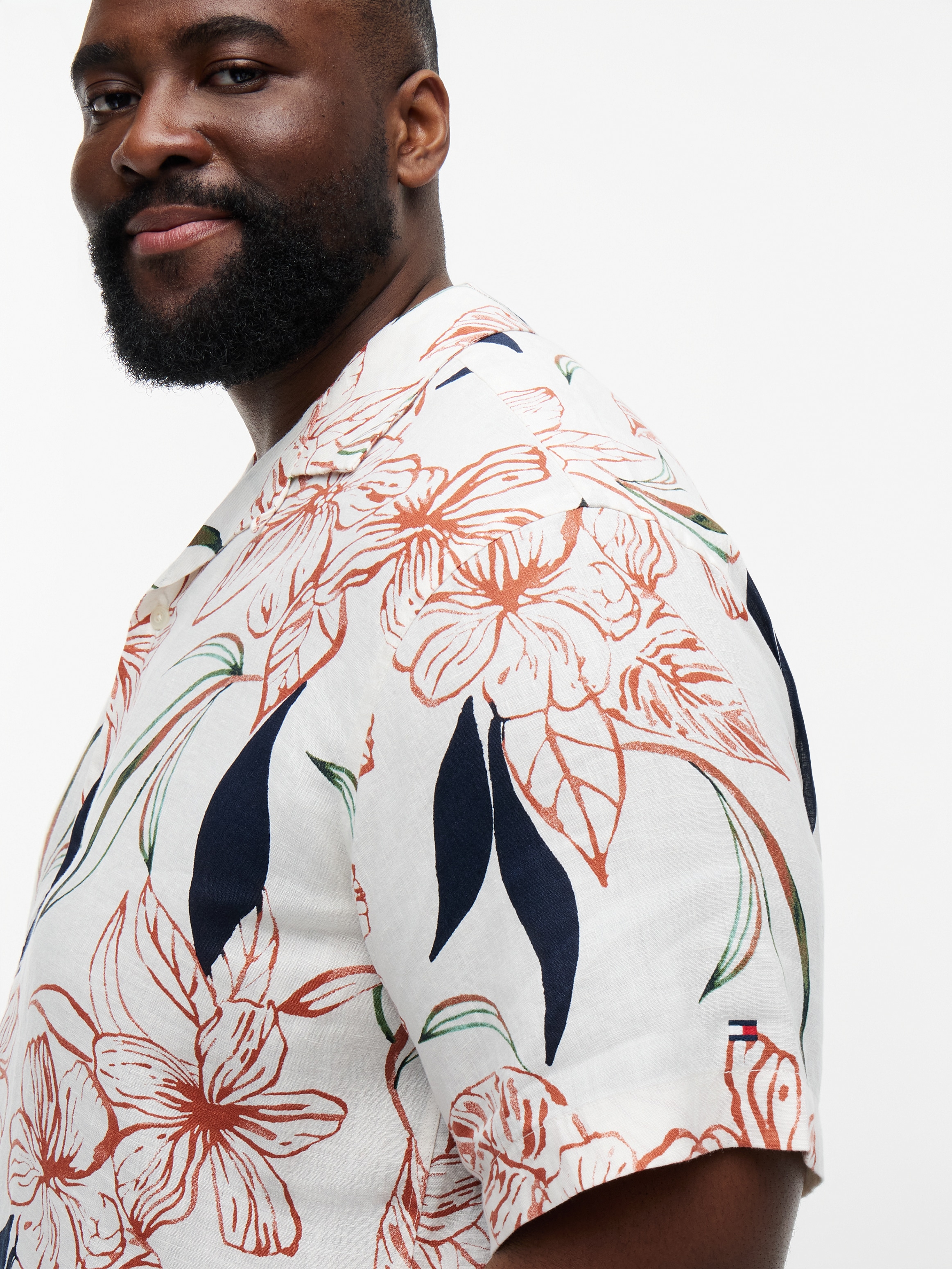 Tommy Hilfiger Big & Tall Kurzarmhemd »BT-LINEN RESORT PRINT REGULAR FIT« mit Tropen-Print, Große Größen