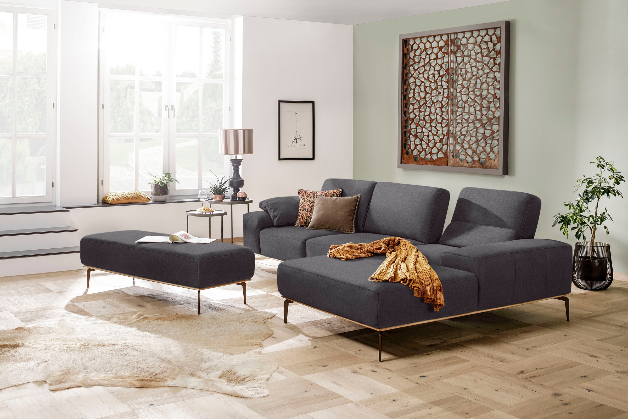 W.SCHILLIG Ecksofa »run, Designsofa mit tollem Sitzkomfort, bequem, L-Form«, mit Holzsockel, Füße in Bronze pulverbeschichtet, Breite 319 cm