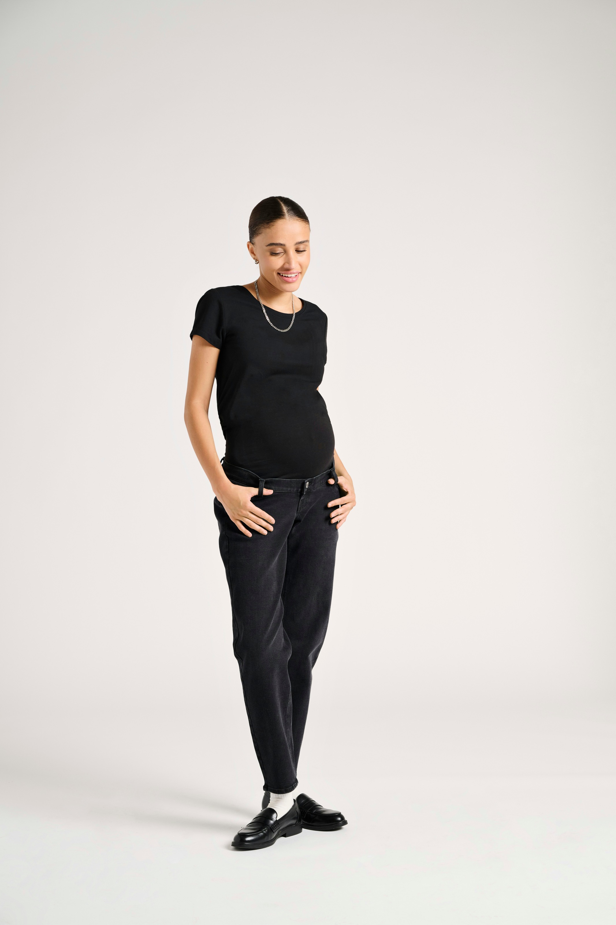 ONLY MATERNITY Umstandsshirt »OLMLOVELY S/S ONECK TOP 2PACK JRS NOOS« Packung, 2 Stk. tlg.