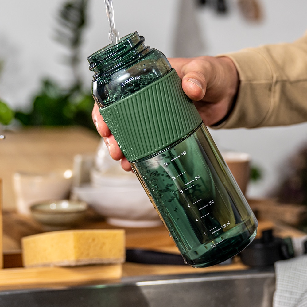 Zwilling Trinkflasche »Bottle mit Fruchtsieb zum Herausnehmen, Fassungsvermögen ca. 680 ml«, (1 tlg.), bruchfestes Tritan