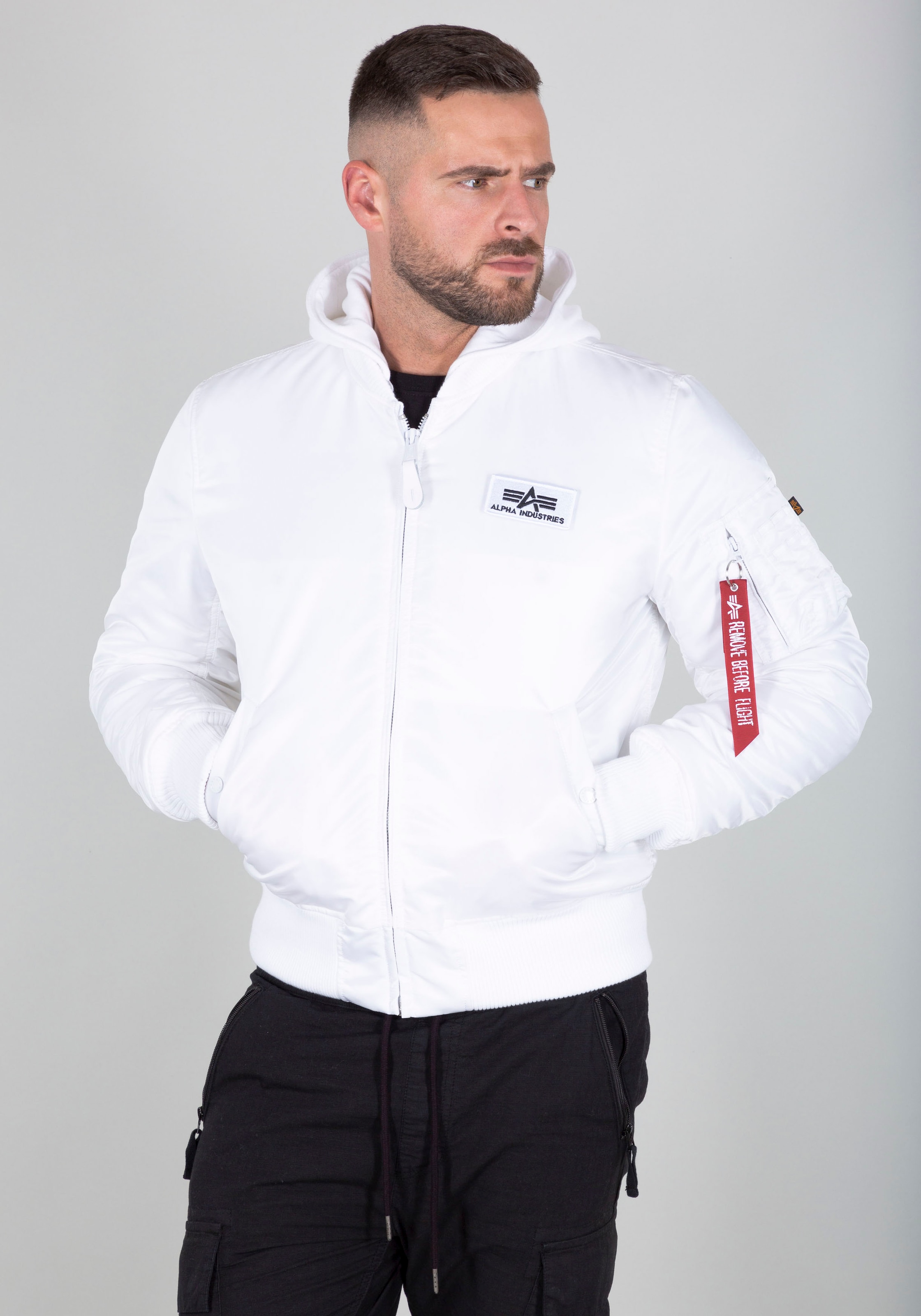 ALPHA INDUSTRIES Bomberjacke »MA-1 ZH Back Print« mit Kapuze white/black M M Mit Kapuzen- und Rückenprint