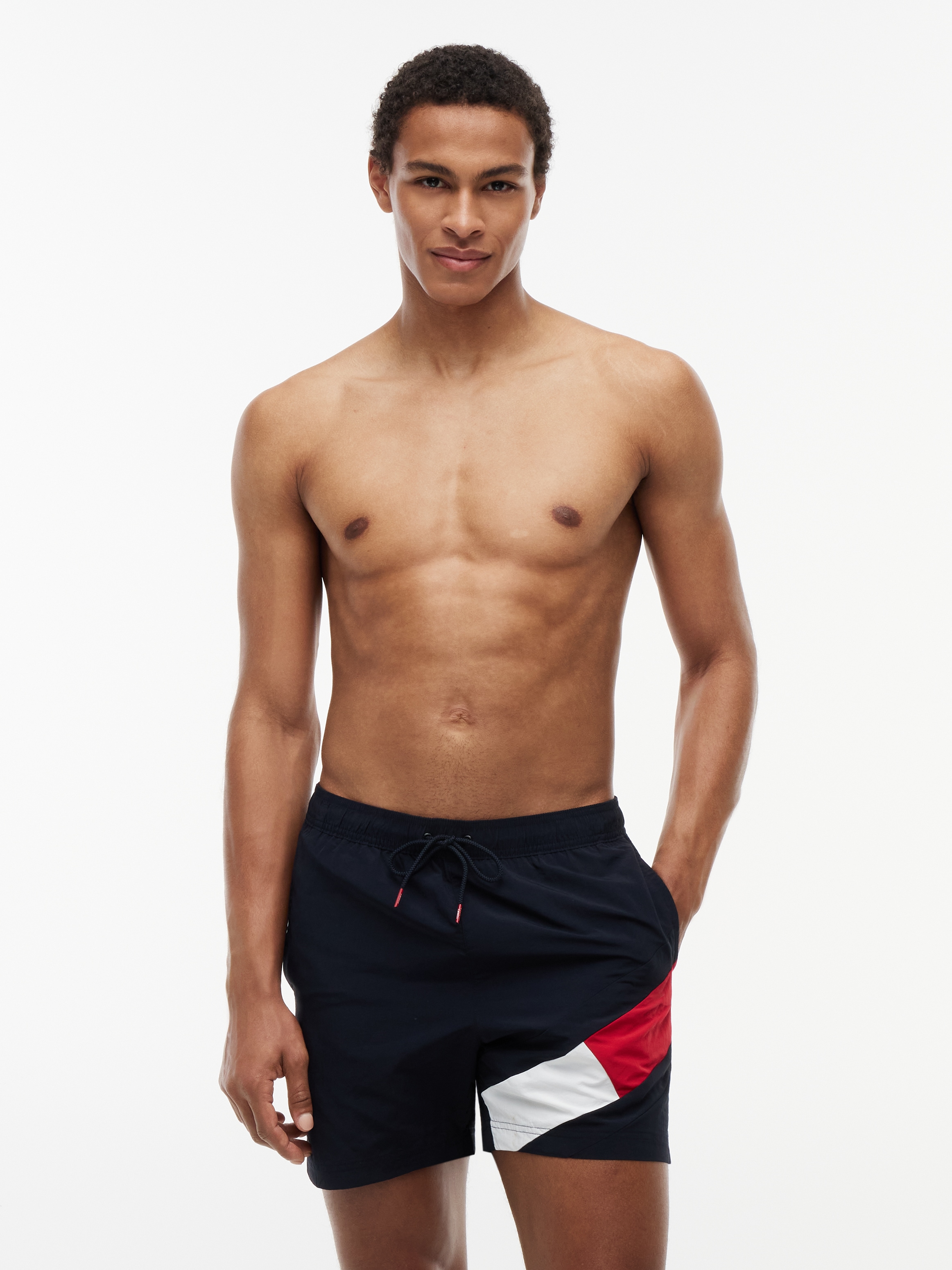 Tommy Hilfiger Swimwear Badeshorts »SF MEDIUM DRAWSTRING« mit Tommy Hilfiger Markenlabel