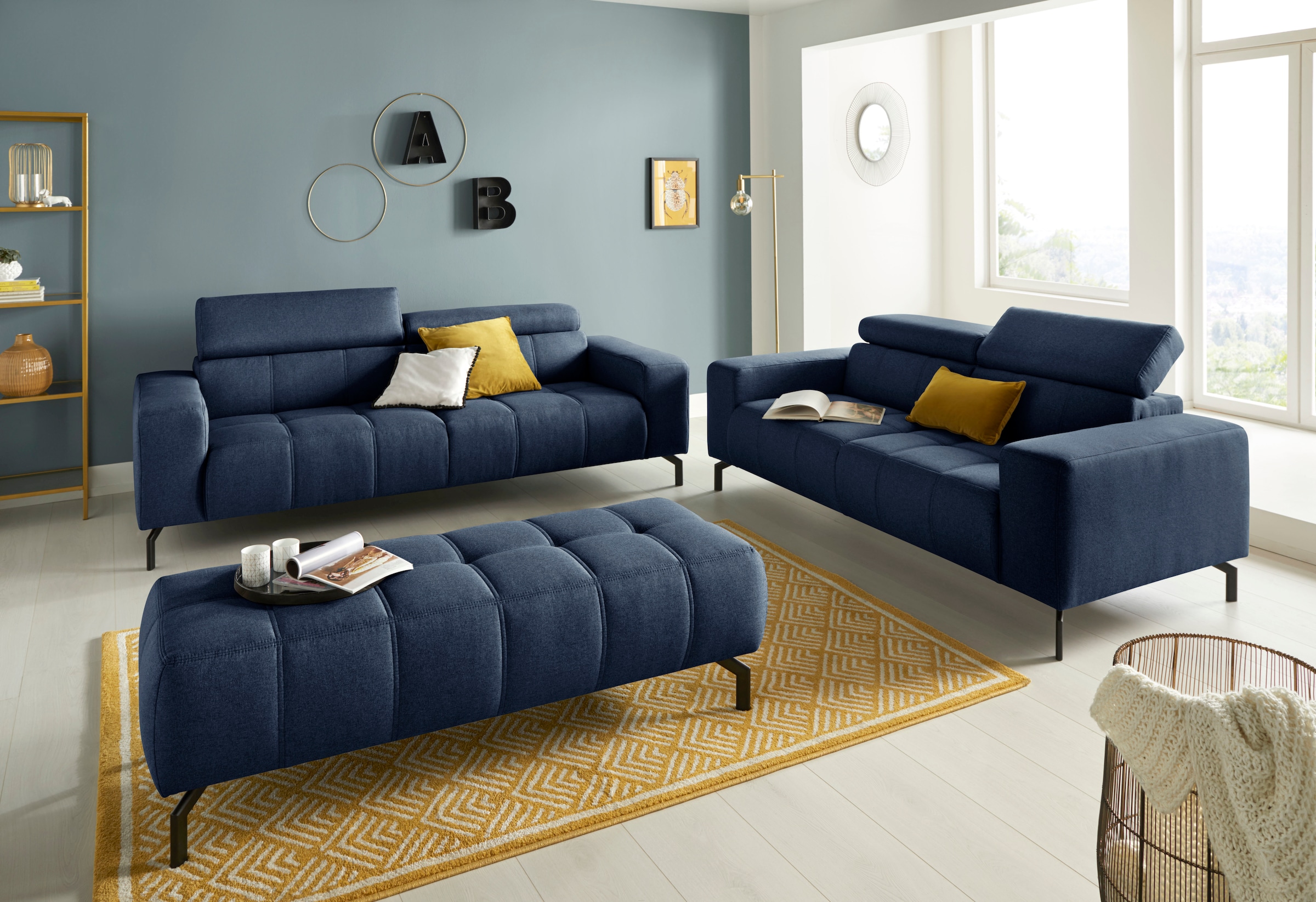 DOMO collection 2-Sitzer »Cunelli zeitlos und elegant, moderne Sitznähte als Designelement,«, wahlweise mit 6-fach verstellbaren Kopfteilen, fester Sitzkomfort